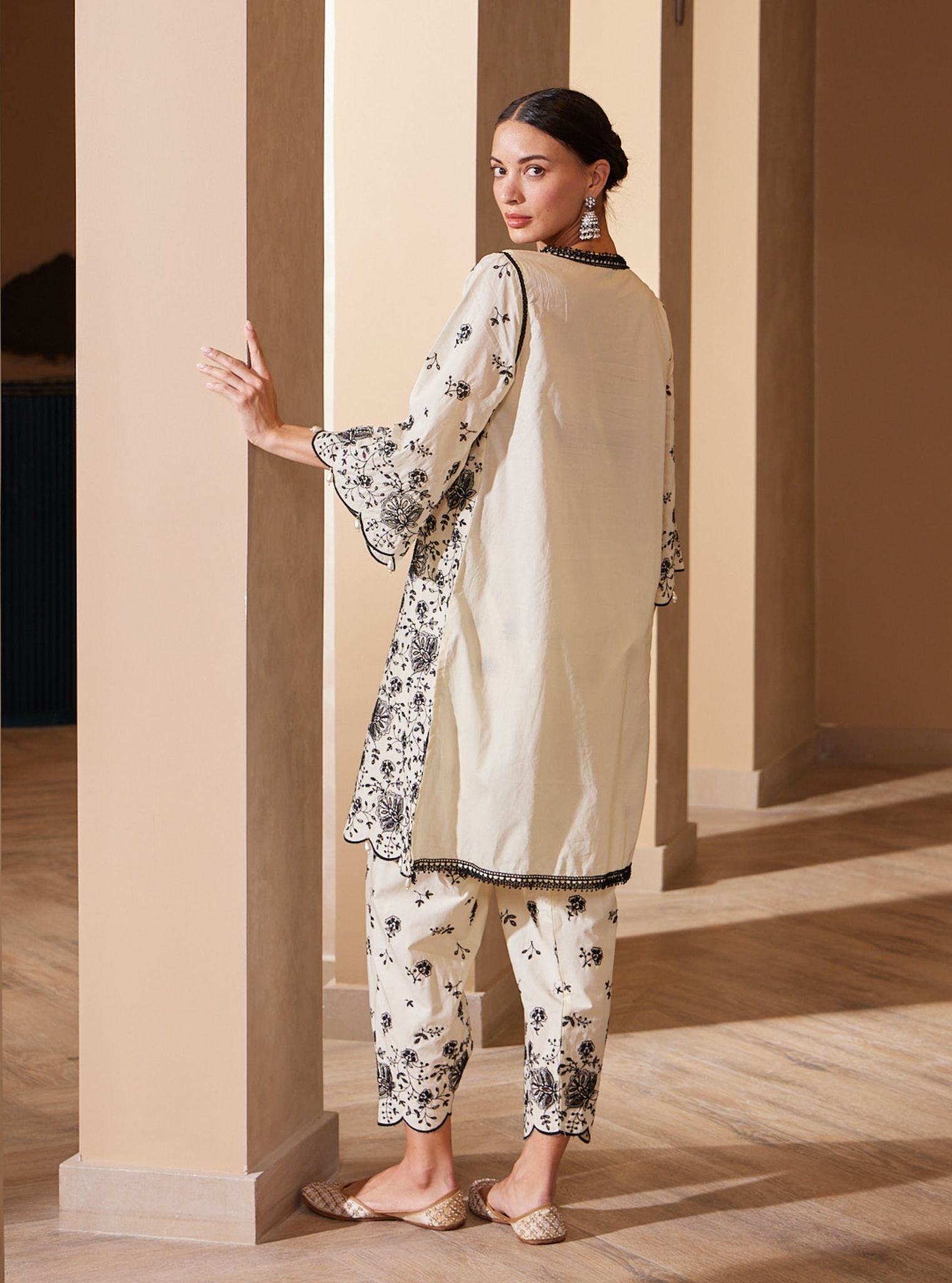 Mulmul Supima Cotton Norwich Off White Kurta