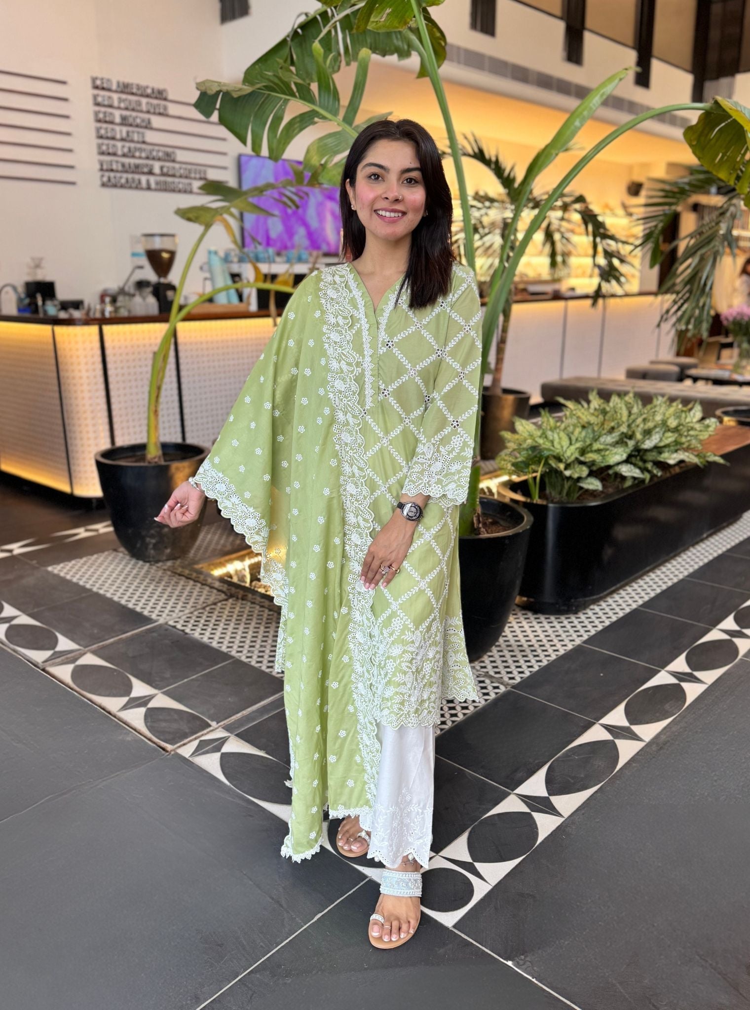 Mulmul Cotton Eesvari Light Green Kurta With Mulmul Cotton Arpora White Pant