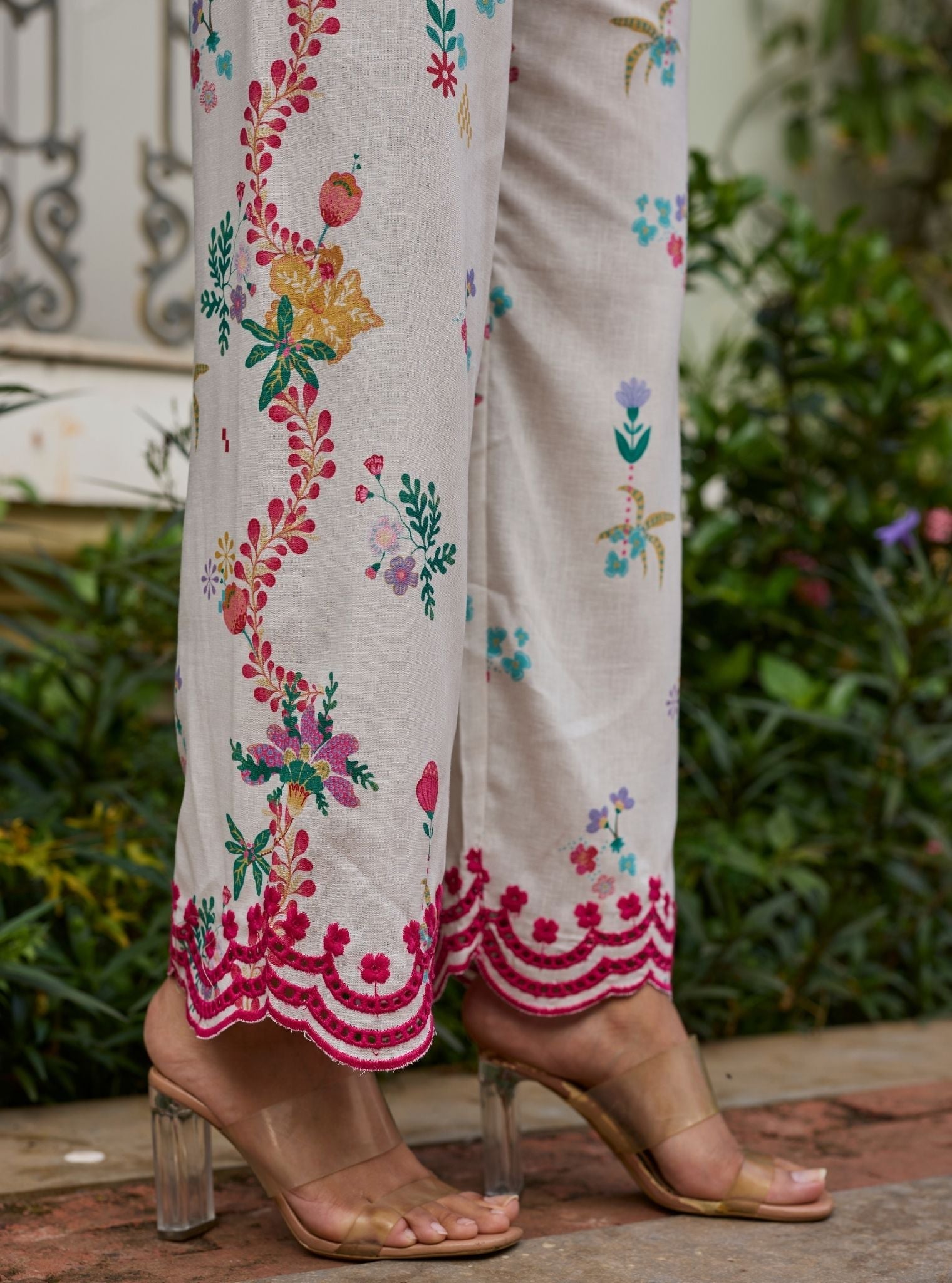 Eshira Linen Printed Off White Co-ord Set