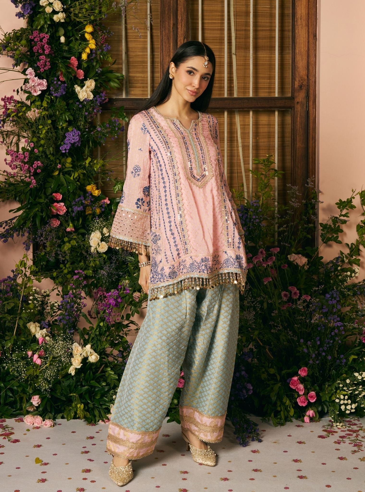 Panchi Banarsi Pink Kurta Set