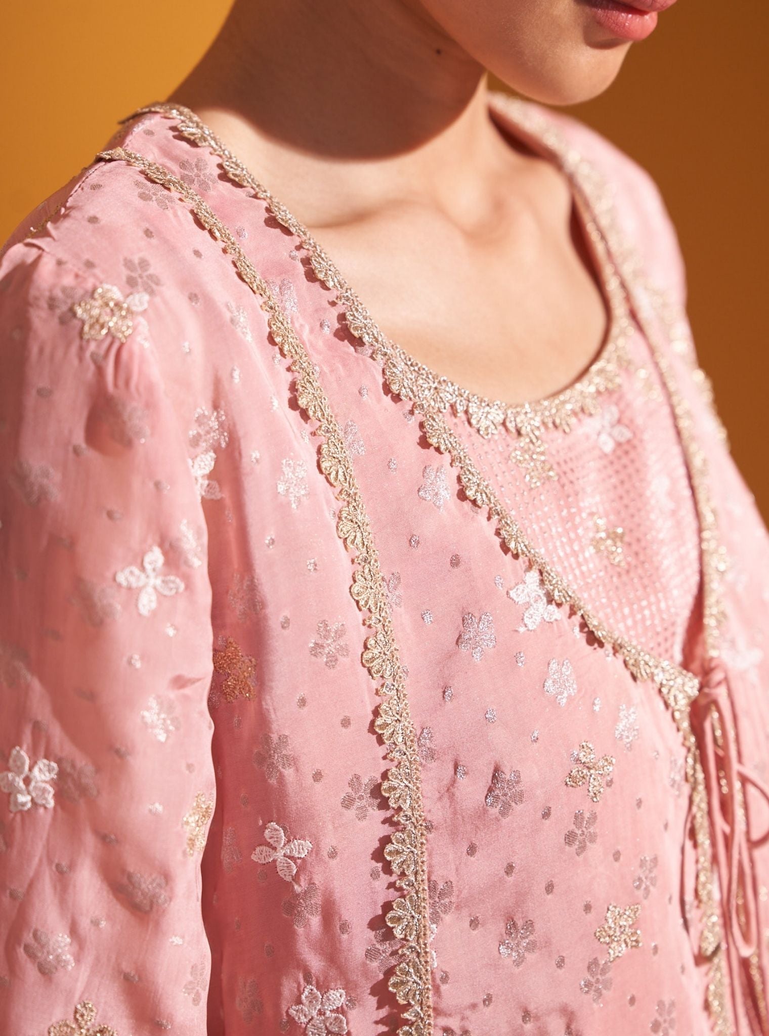 Sohni Banarsi Pink Kurta Set