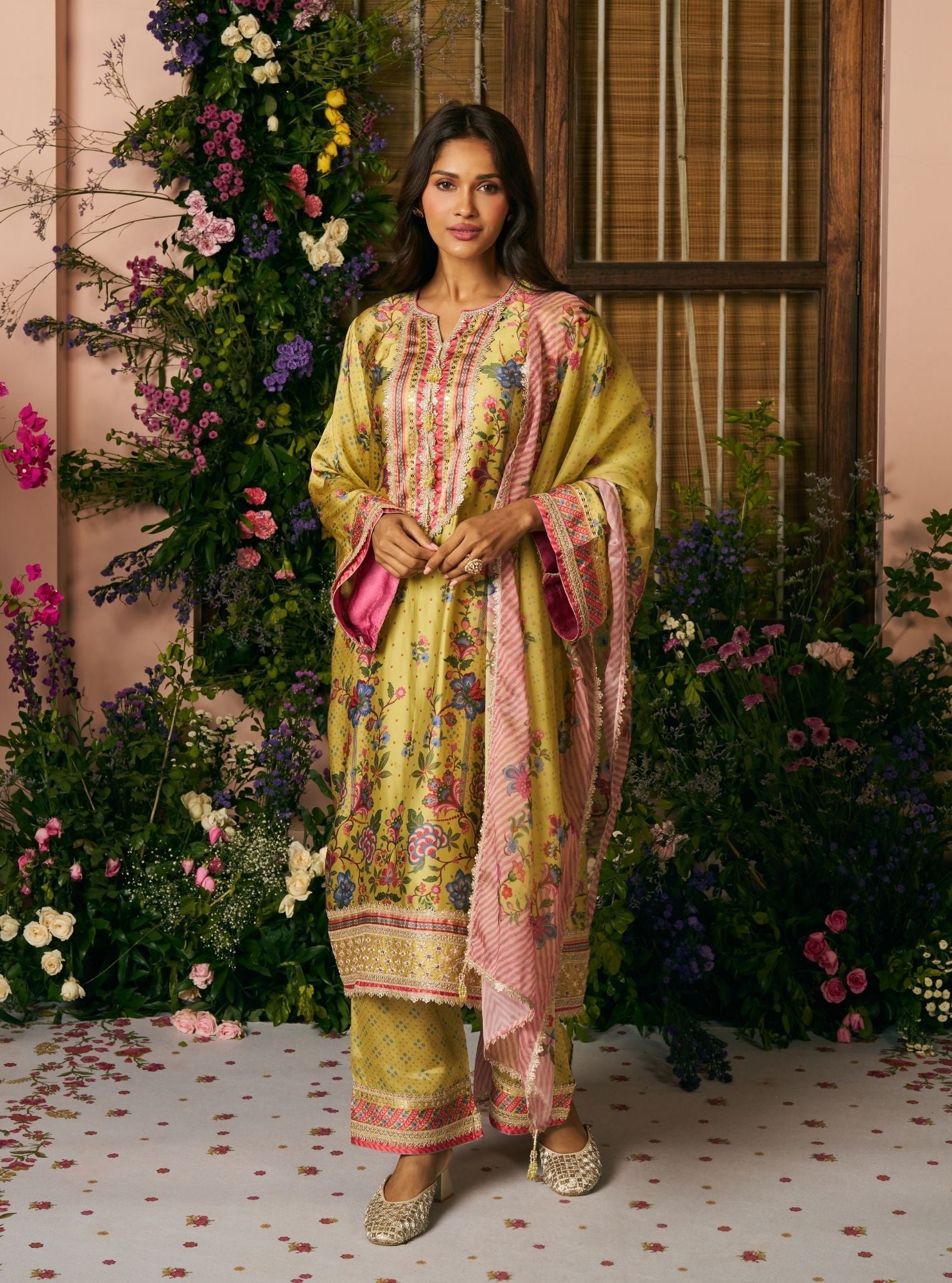 Akshi Cupro Satin Printed Lime Kurta Set