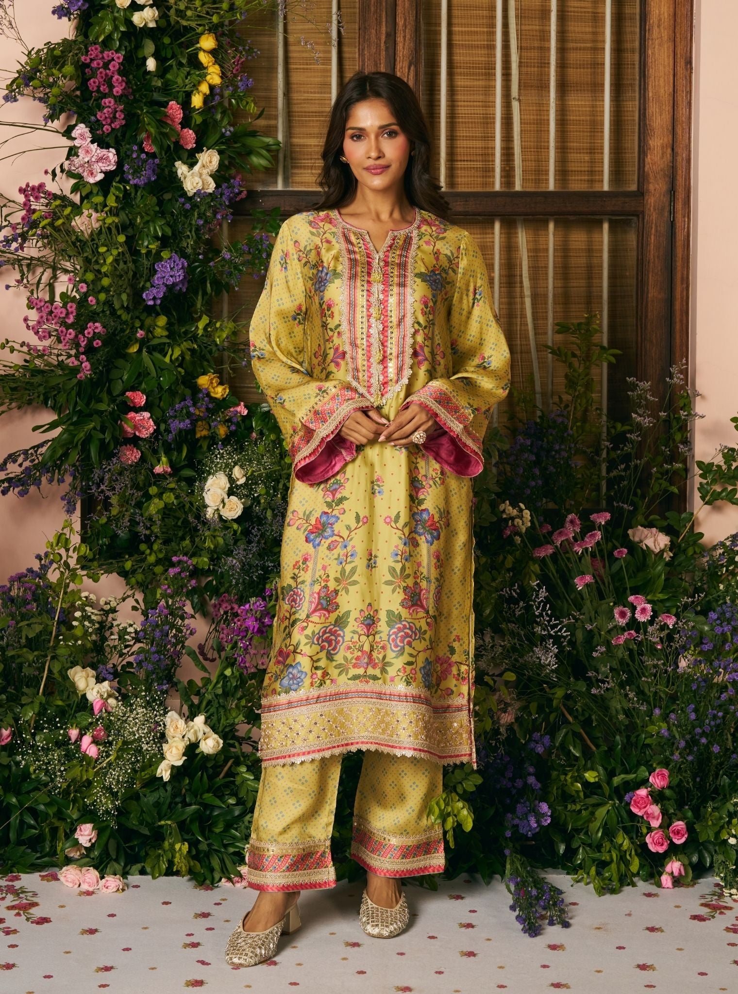 Akshi Cupro Satin Printed Lime Kurta Set