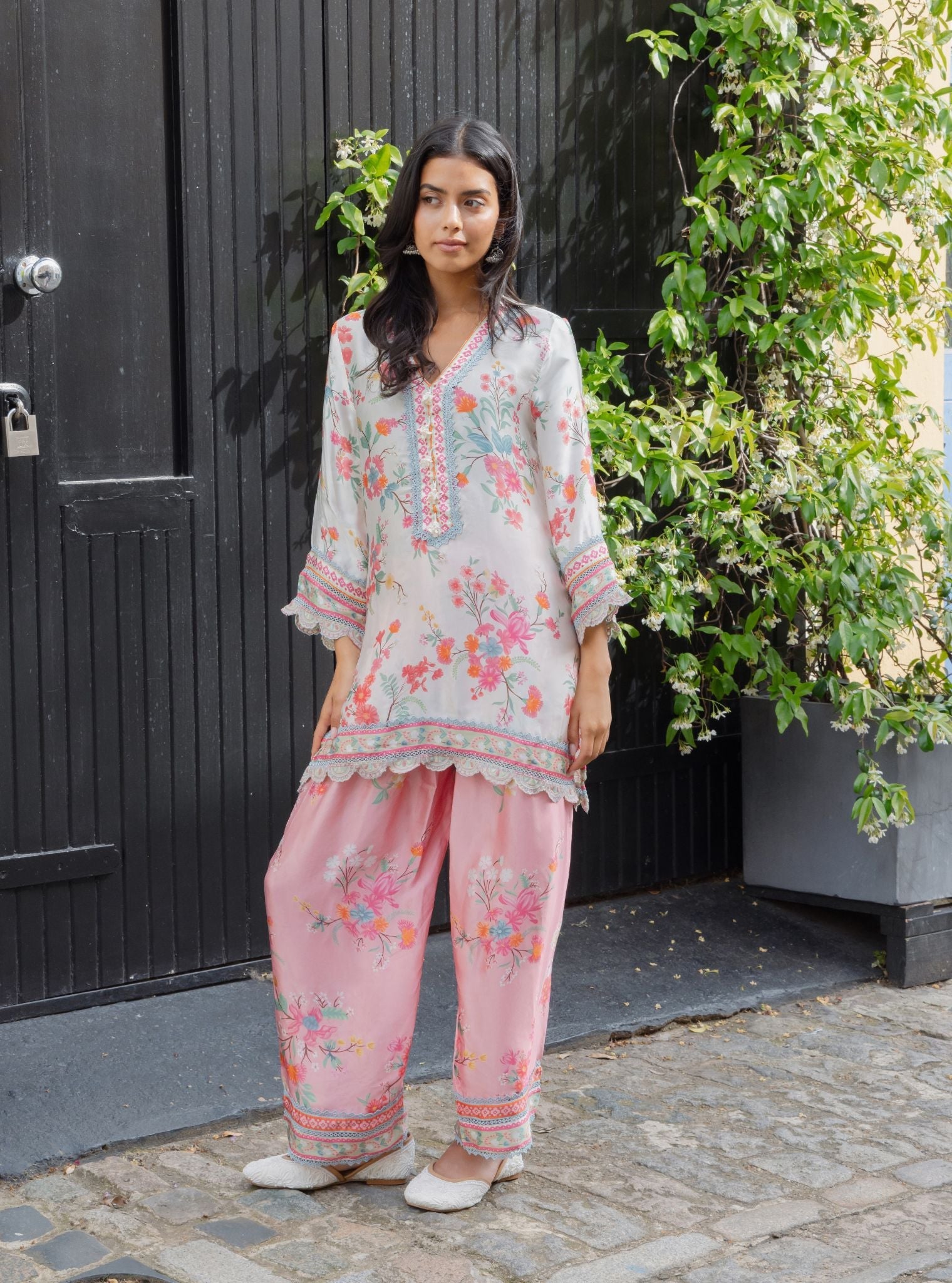 Kena Cupro Satin White Kurta with Farshi Salwar