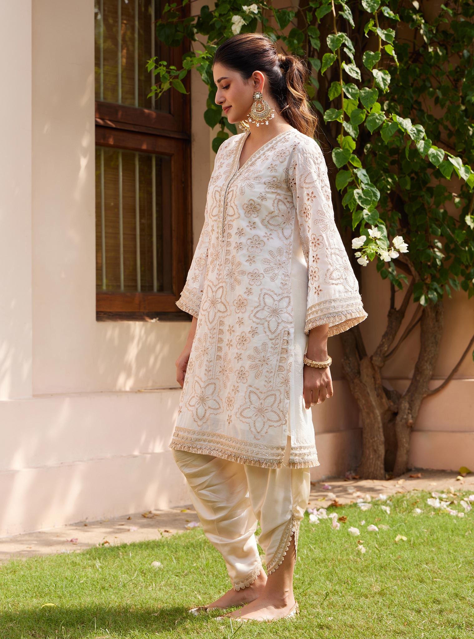 Mulmul Organza Ekani Off White Kurta