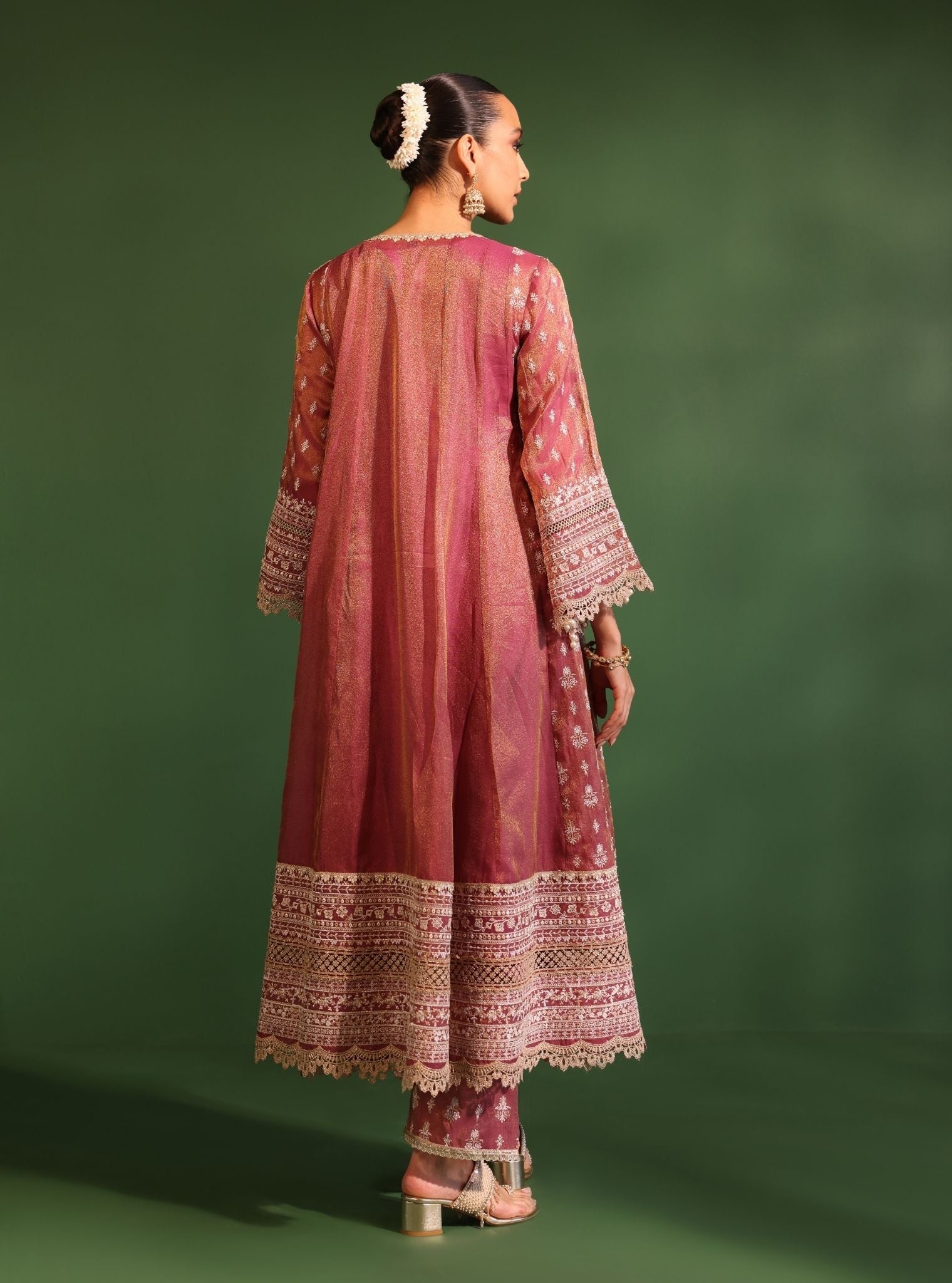 Mulmul Luxe Organza Jalwa Plum Anarkali Kurta With Mulmul Luxe Organza Jalwa Plum Pant
