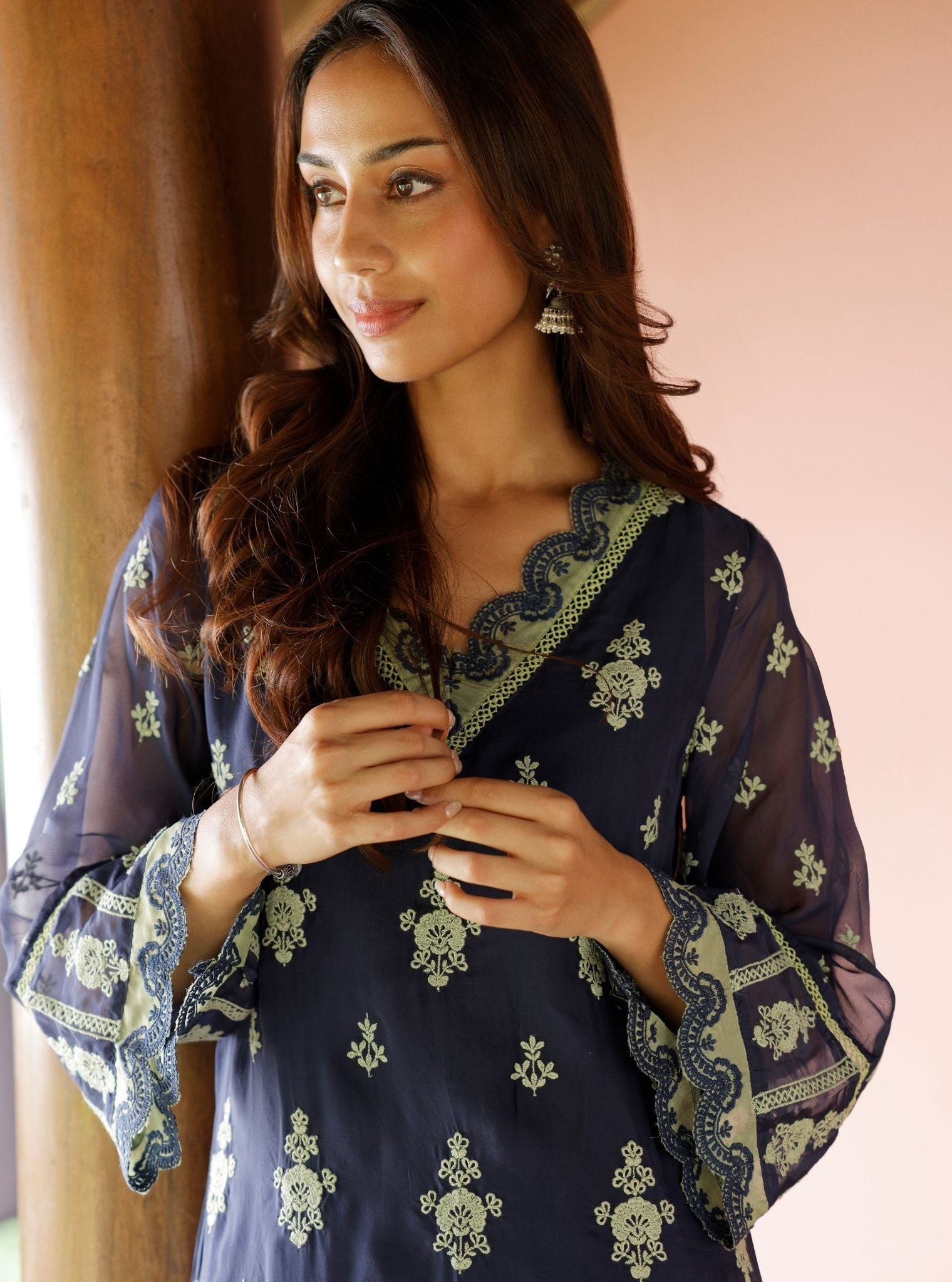 Mulmul Organza Nain Navy Kurta With Mulmul Cotton Nain Navy Pant