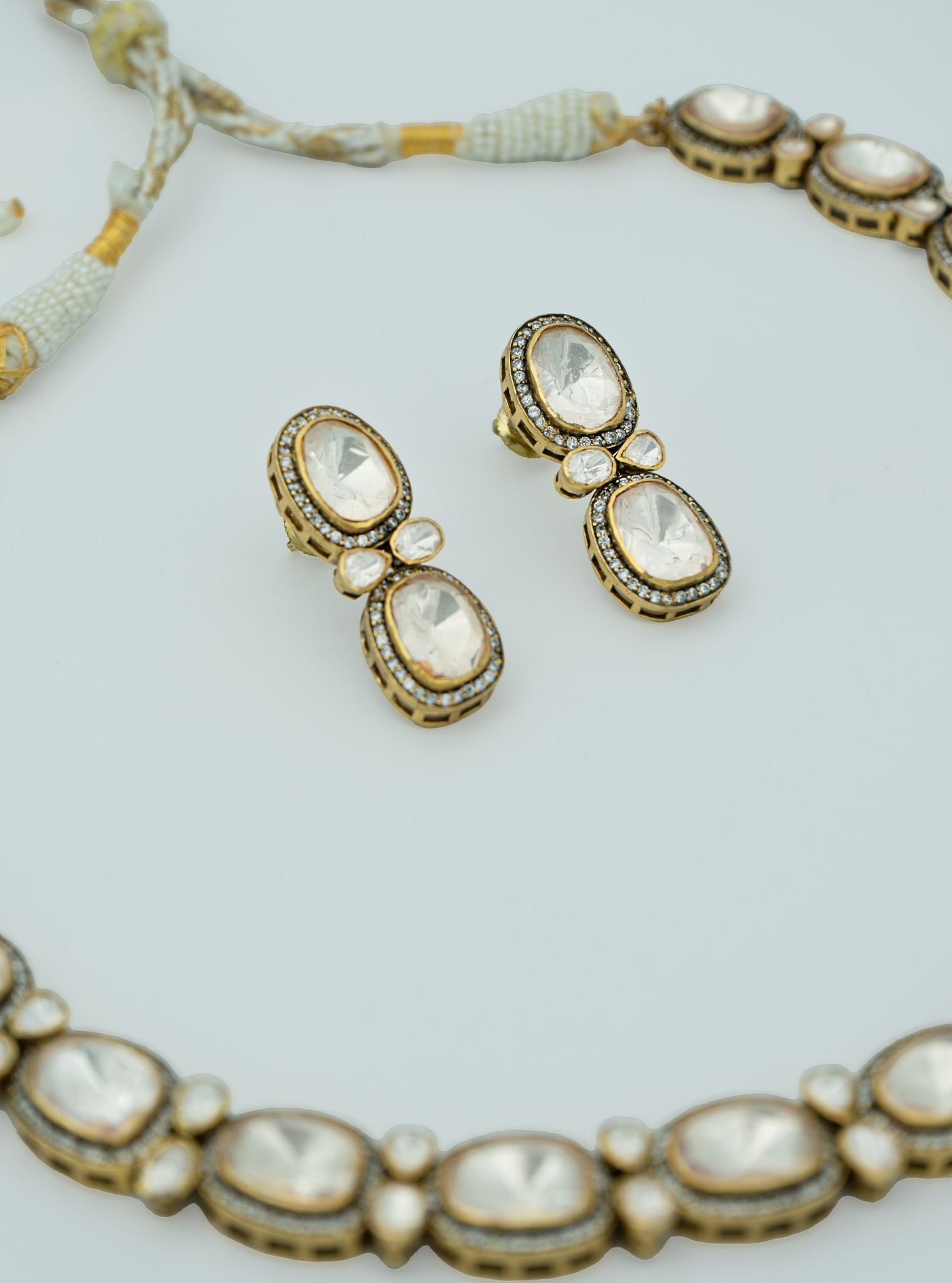Vairaaj Set