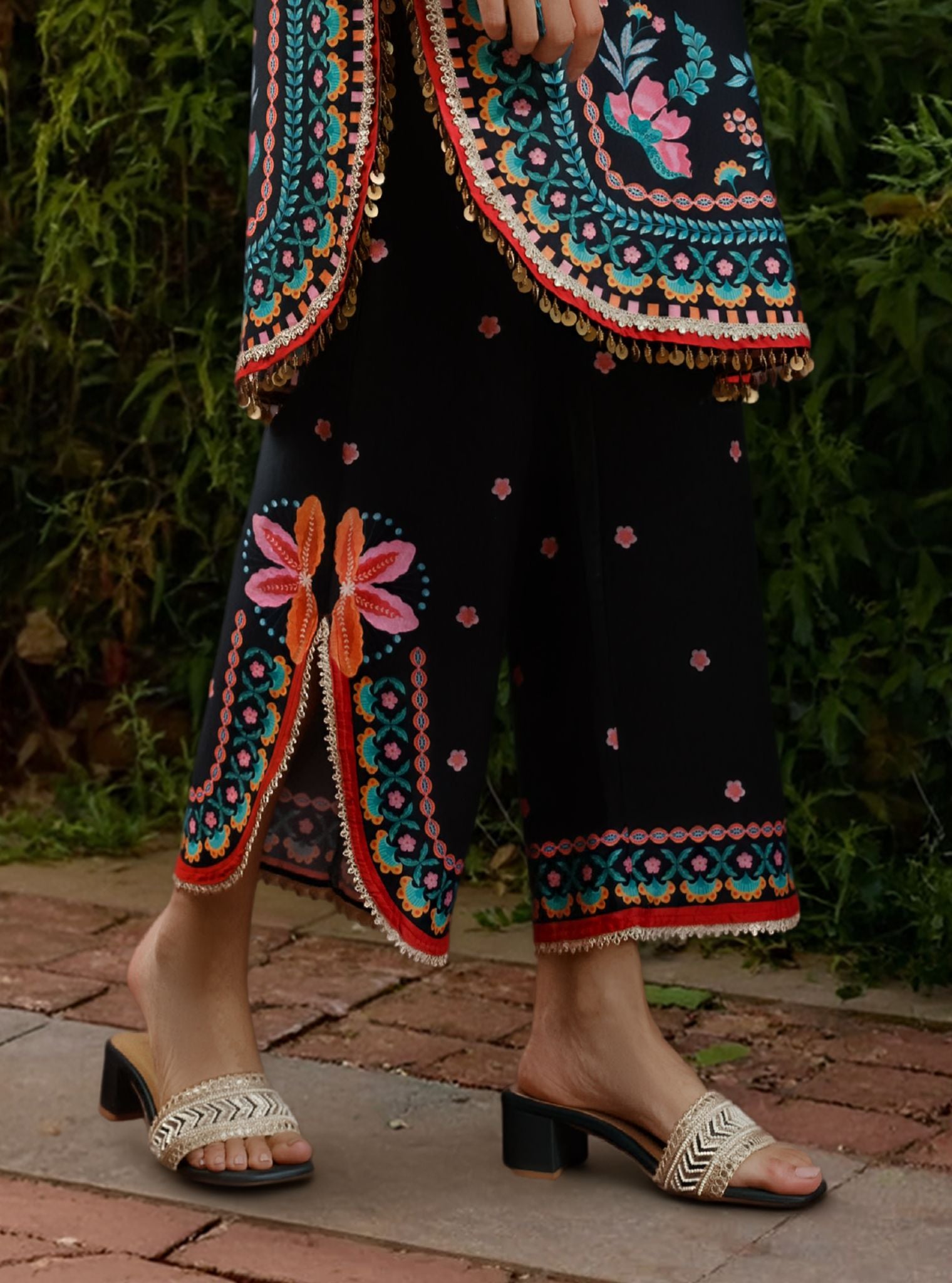 Omira Pima Satin Printed Black Kurta Set