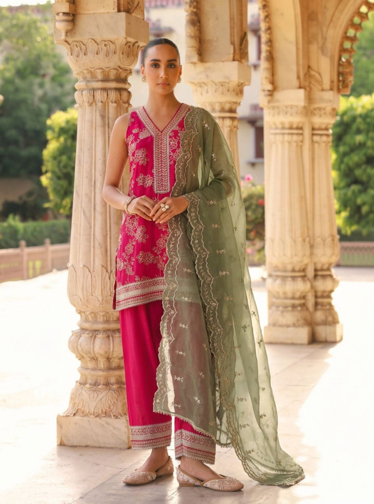 Jivara Crepe Fuschia Kurta Set