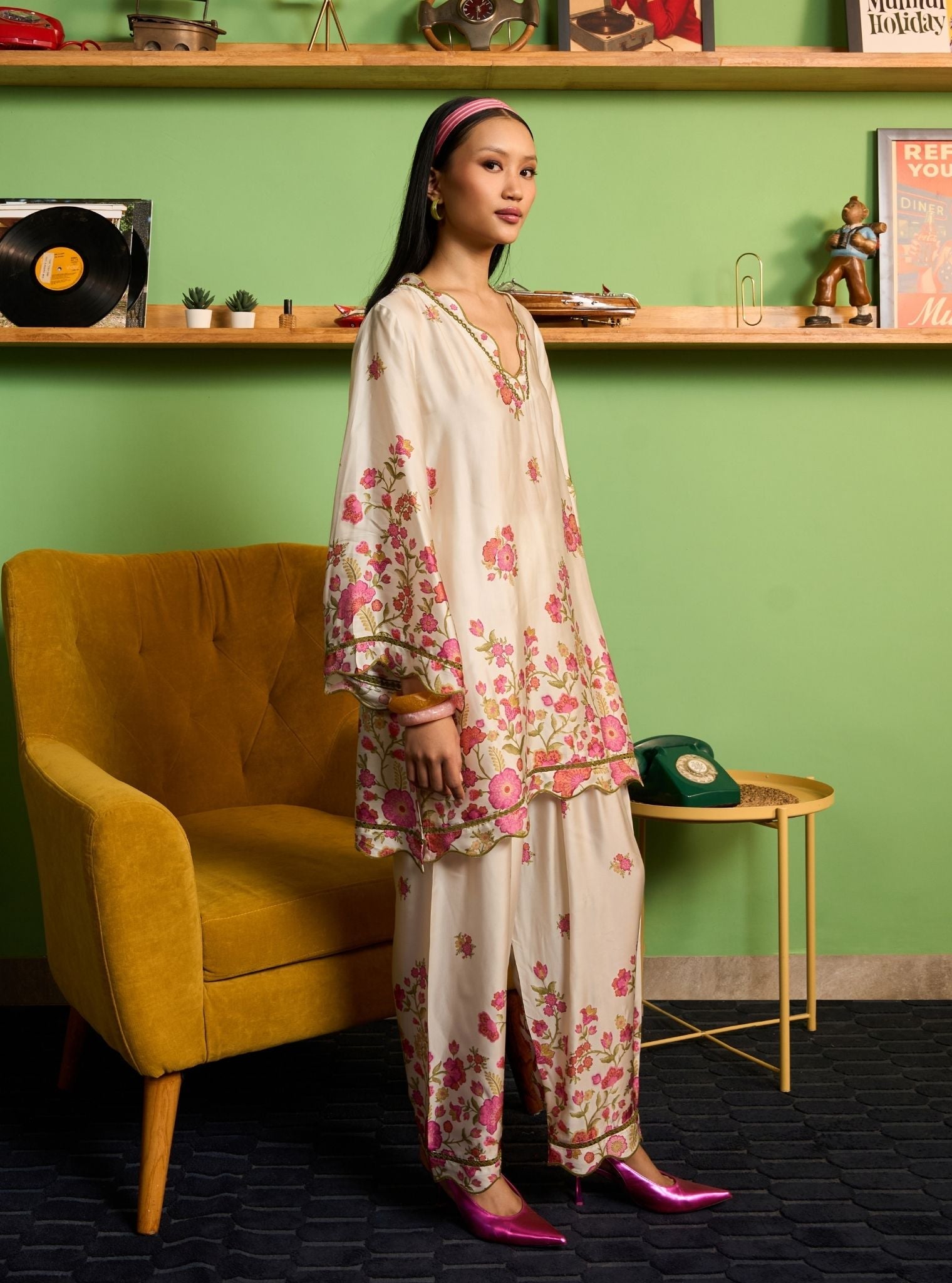 Nriti Cupro Satin Printed Off White Co-ord set