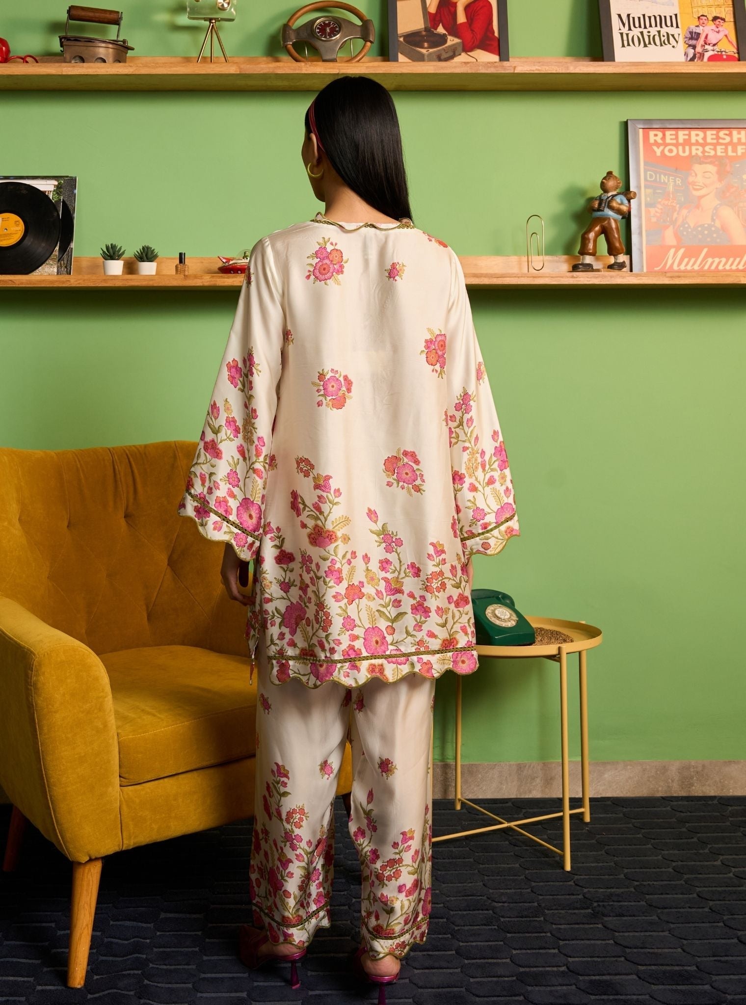 Nriti Cupro Satin Printed Off White Co-ord set