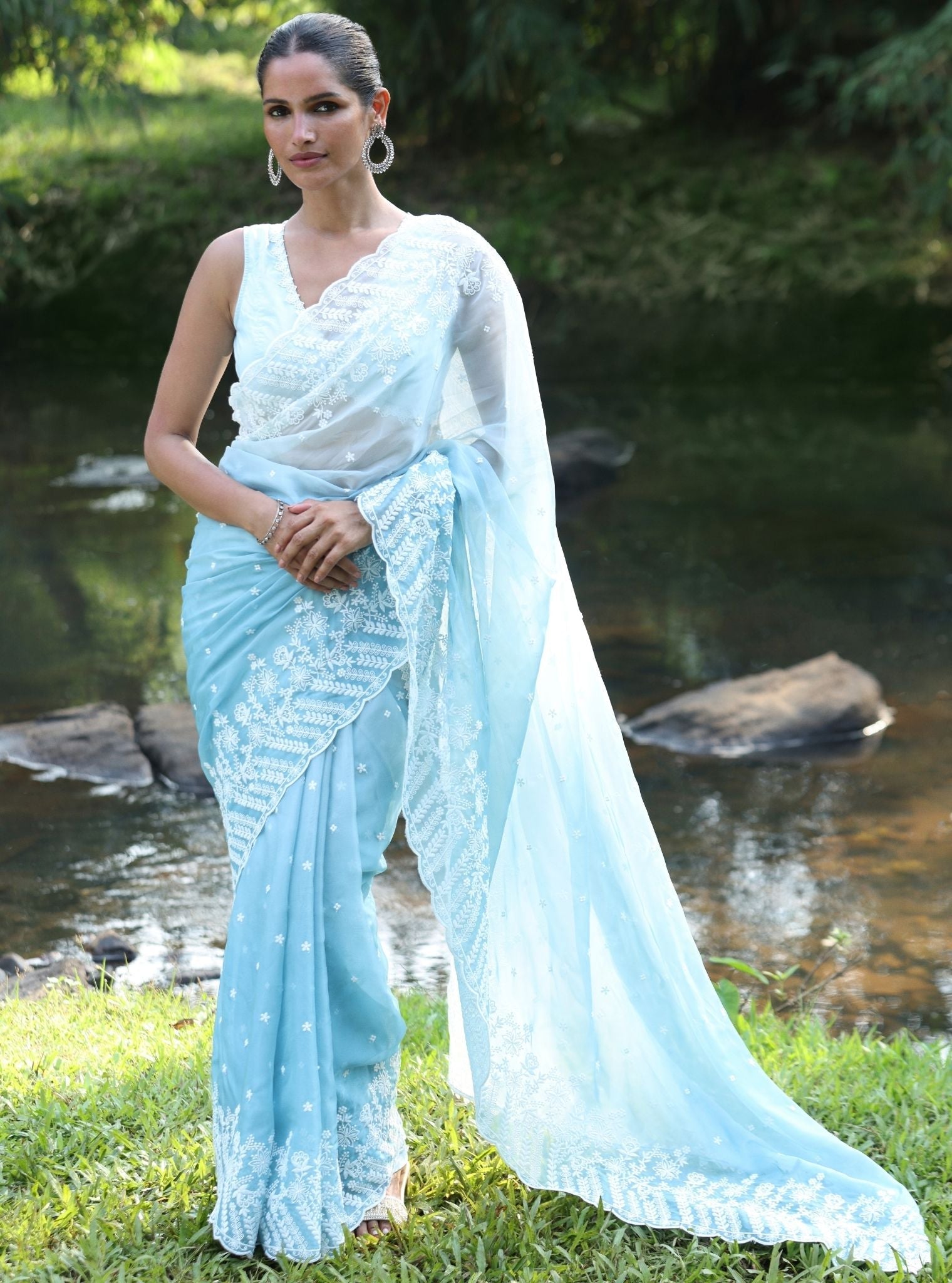 Mulmul Organza Ombre Roja Blue Saree