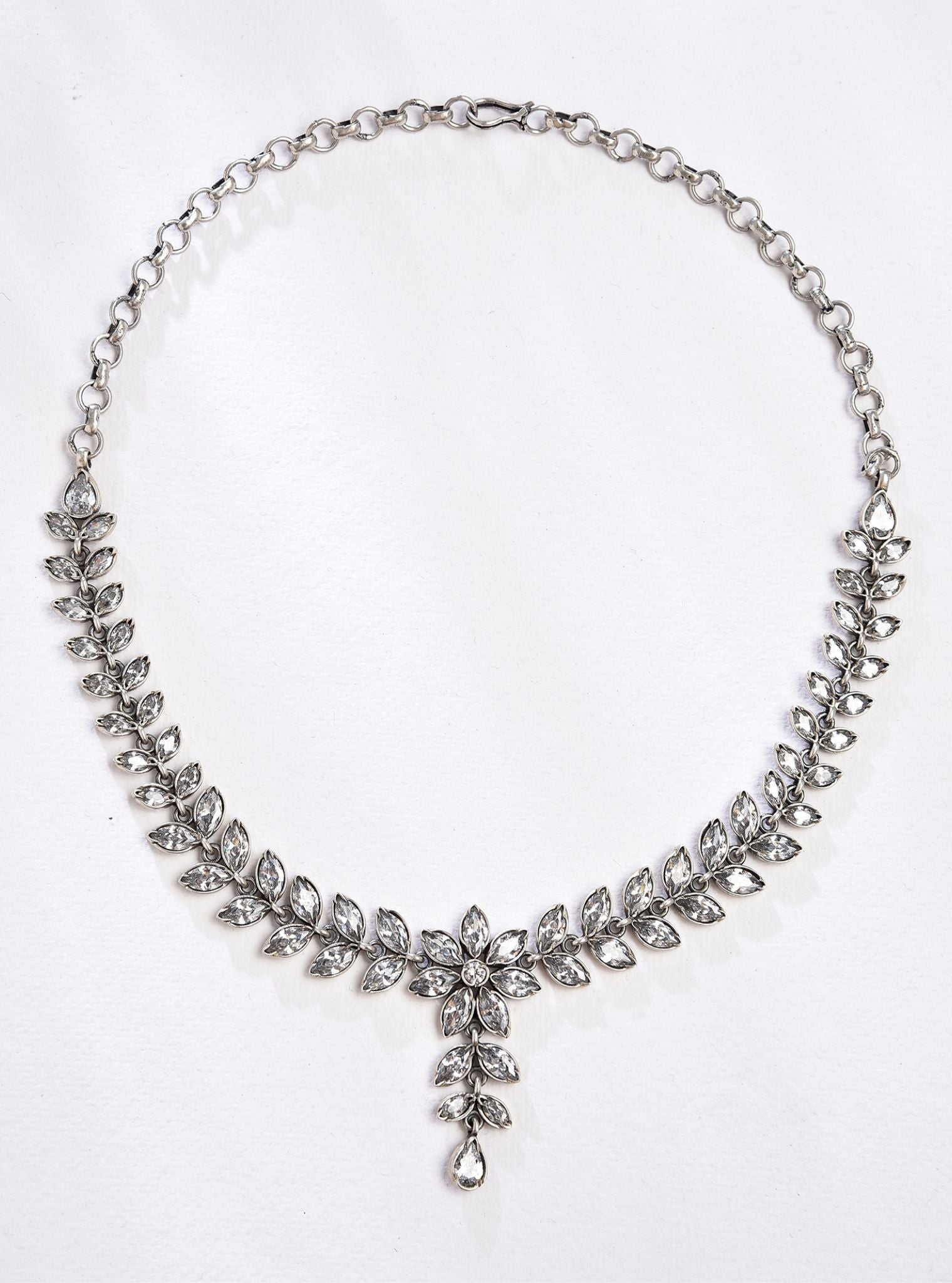Sanshi Necklace