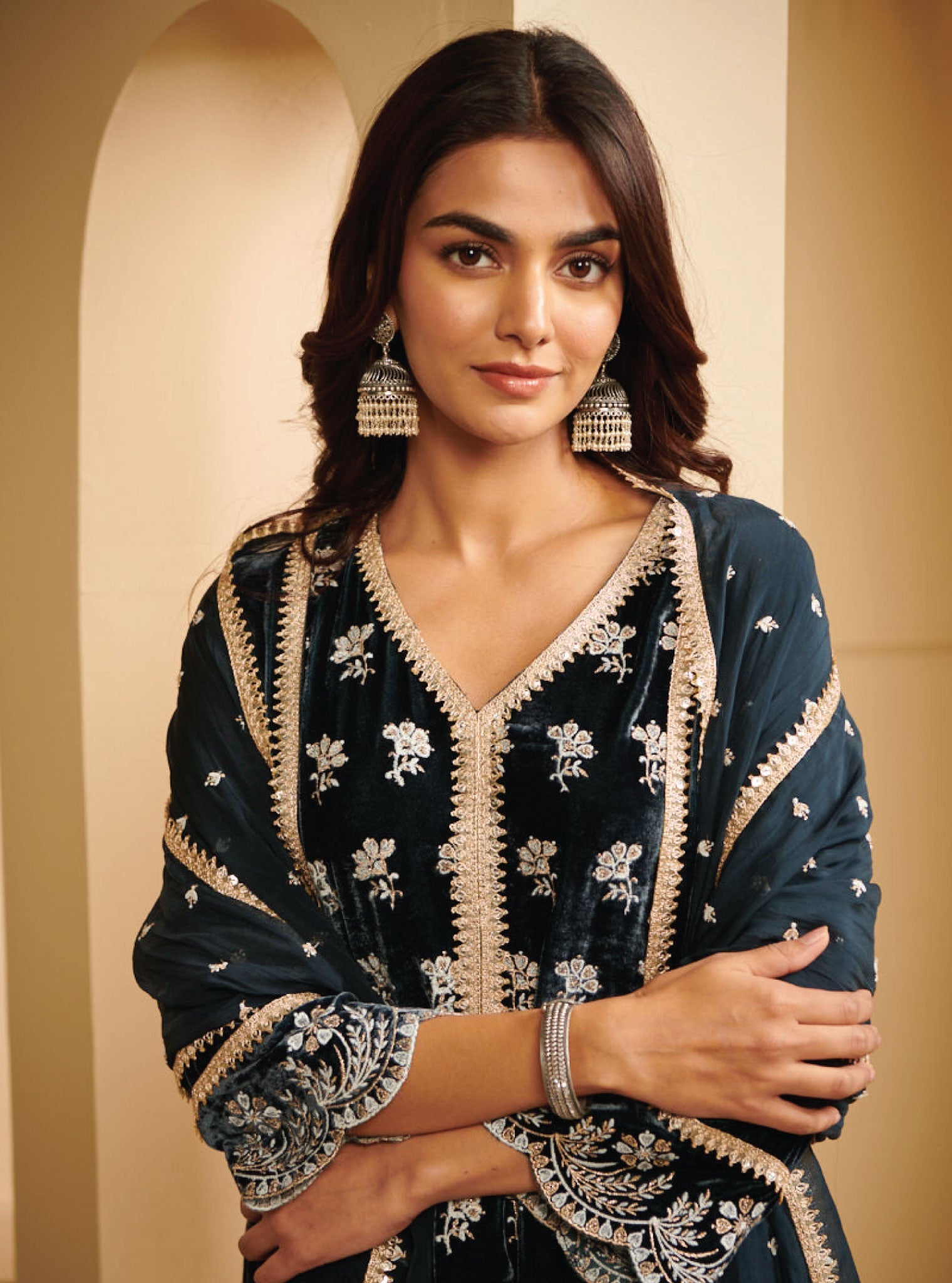 Naia Velvet Navy Kurta Set