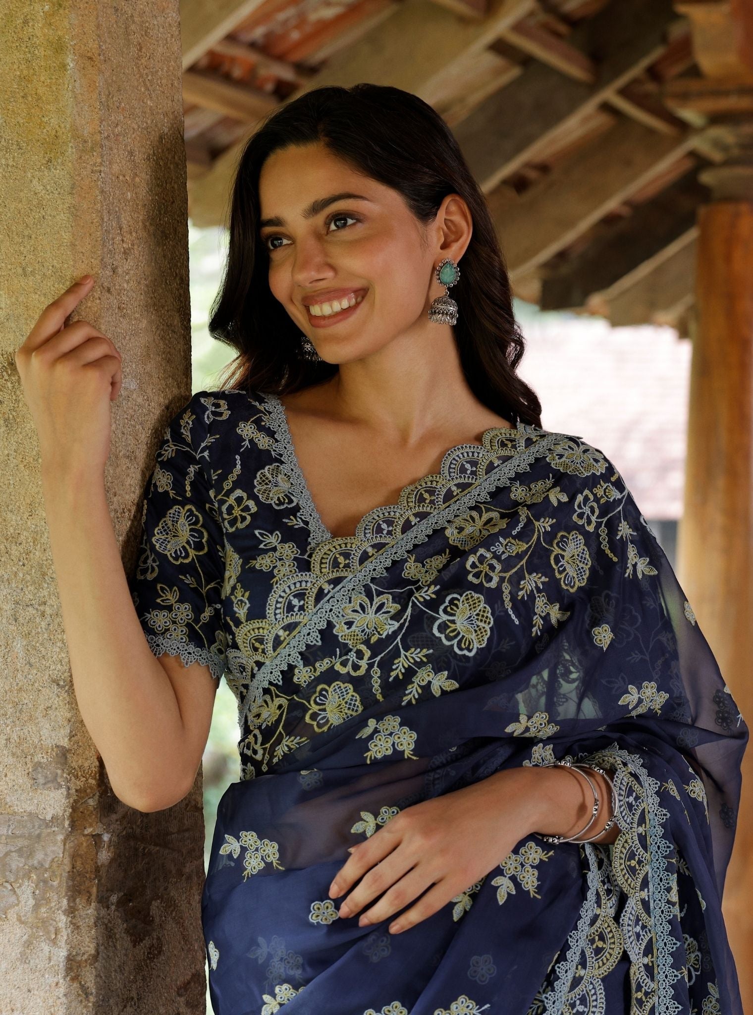 Mulmul Organza Chia Navy Saree