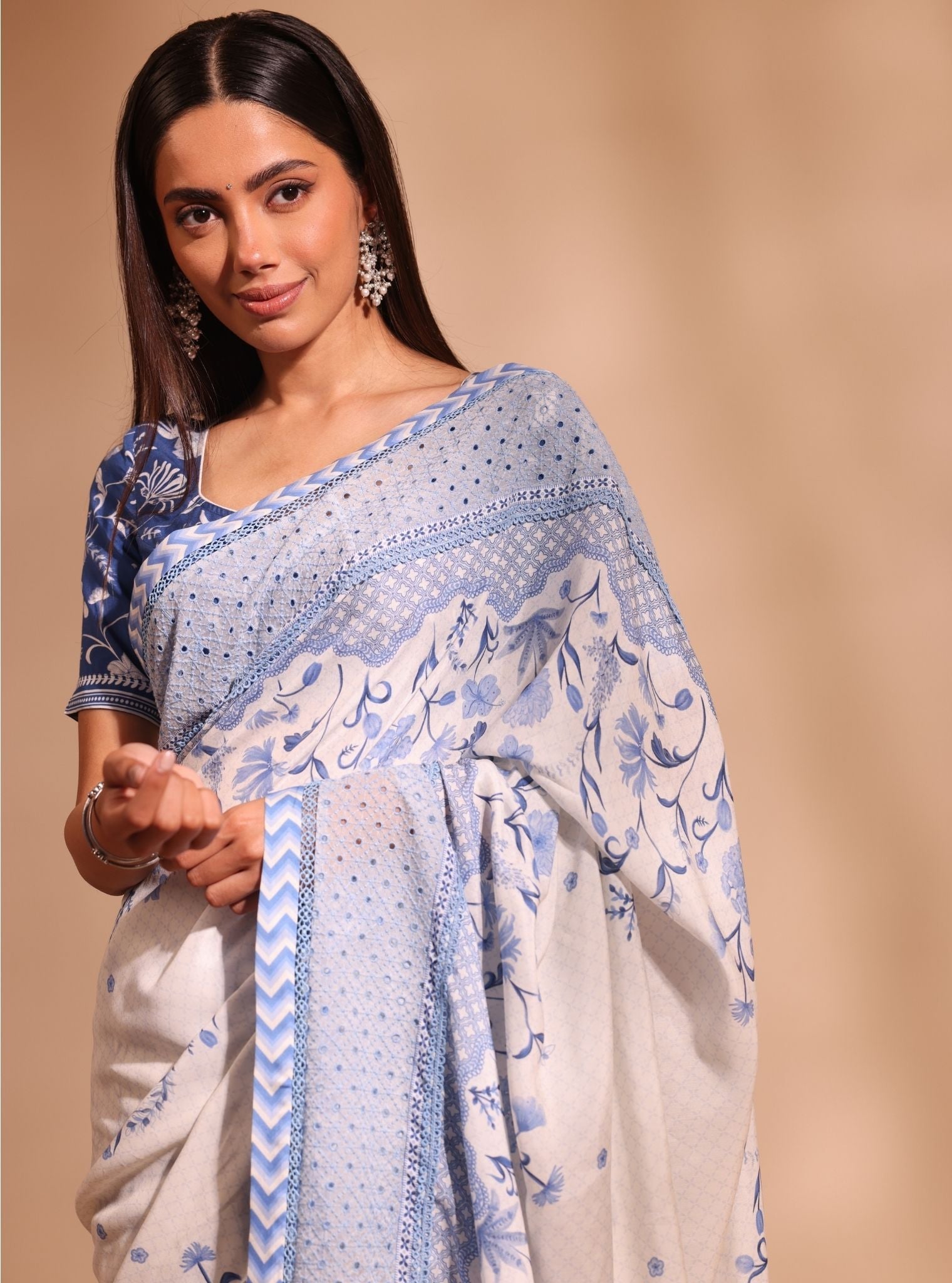Mulmul Lawn Niri White Saree