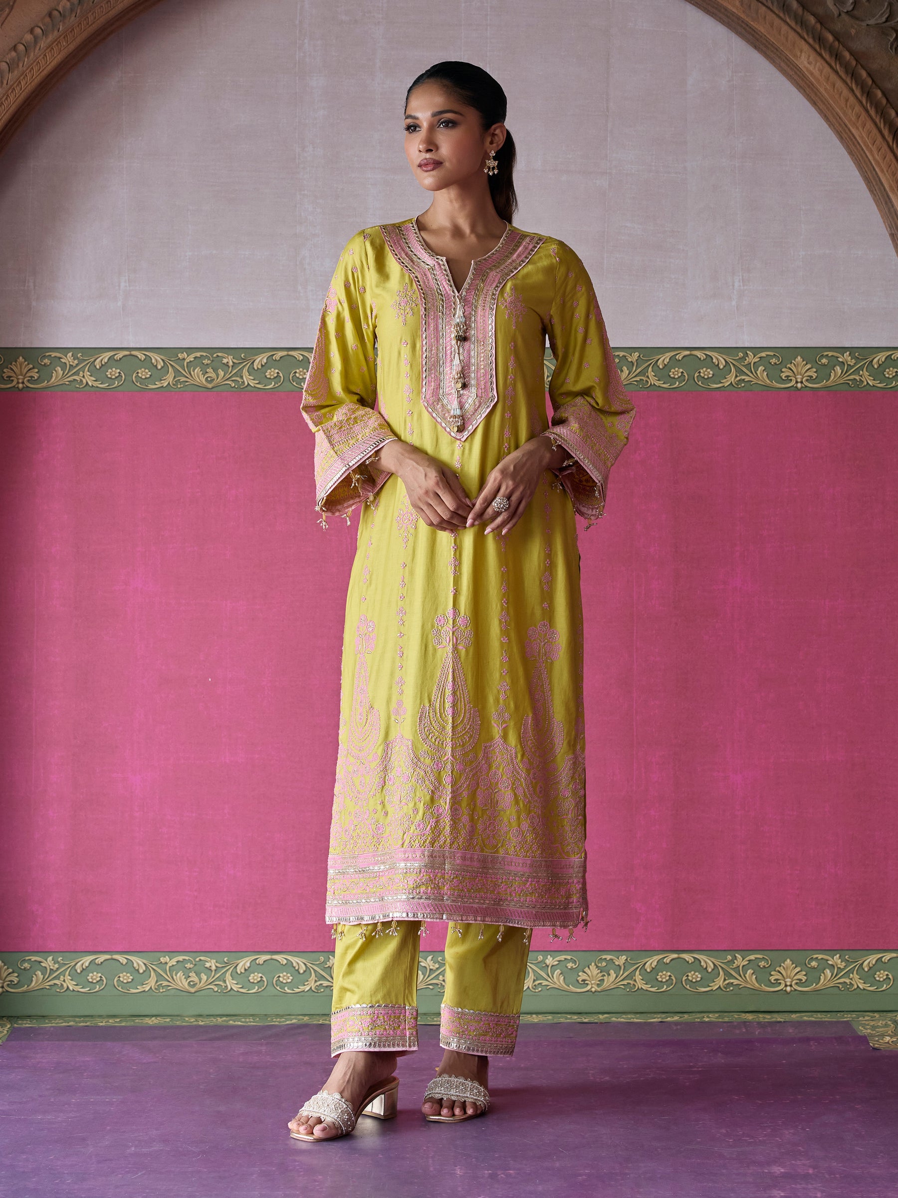 Ovee Pima Satin Lime Long Kurta Set