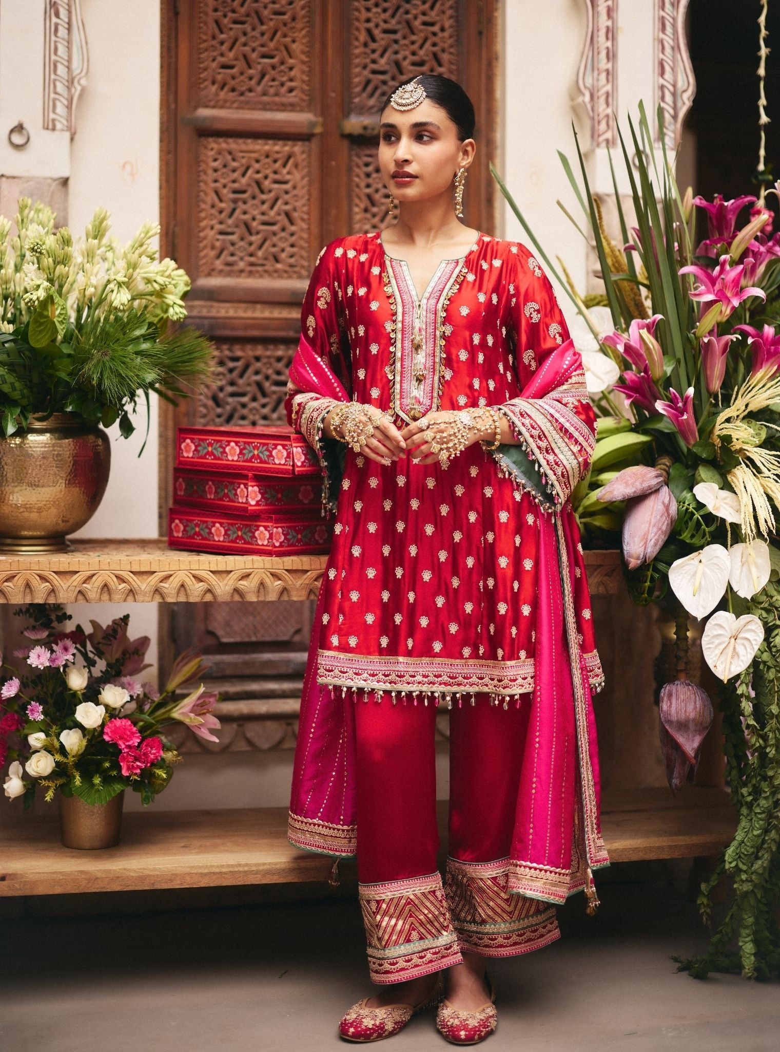Maeri Cupro Satin Red Kurta Set