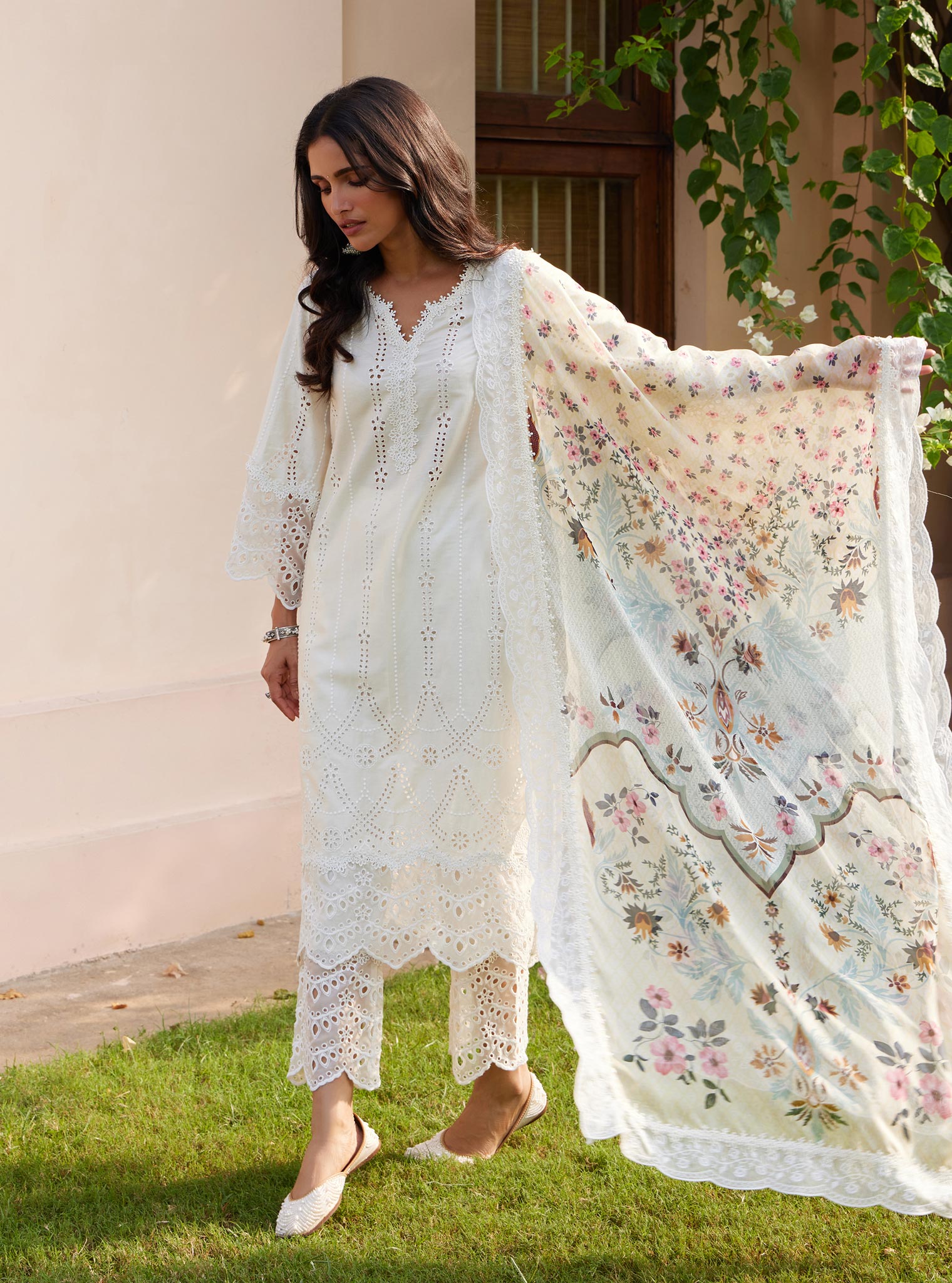 Mulmul Pima Vachi Off White Kurta