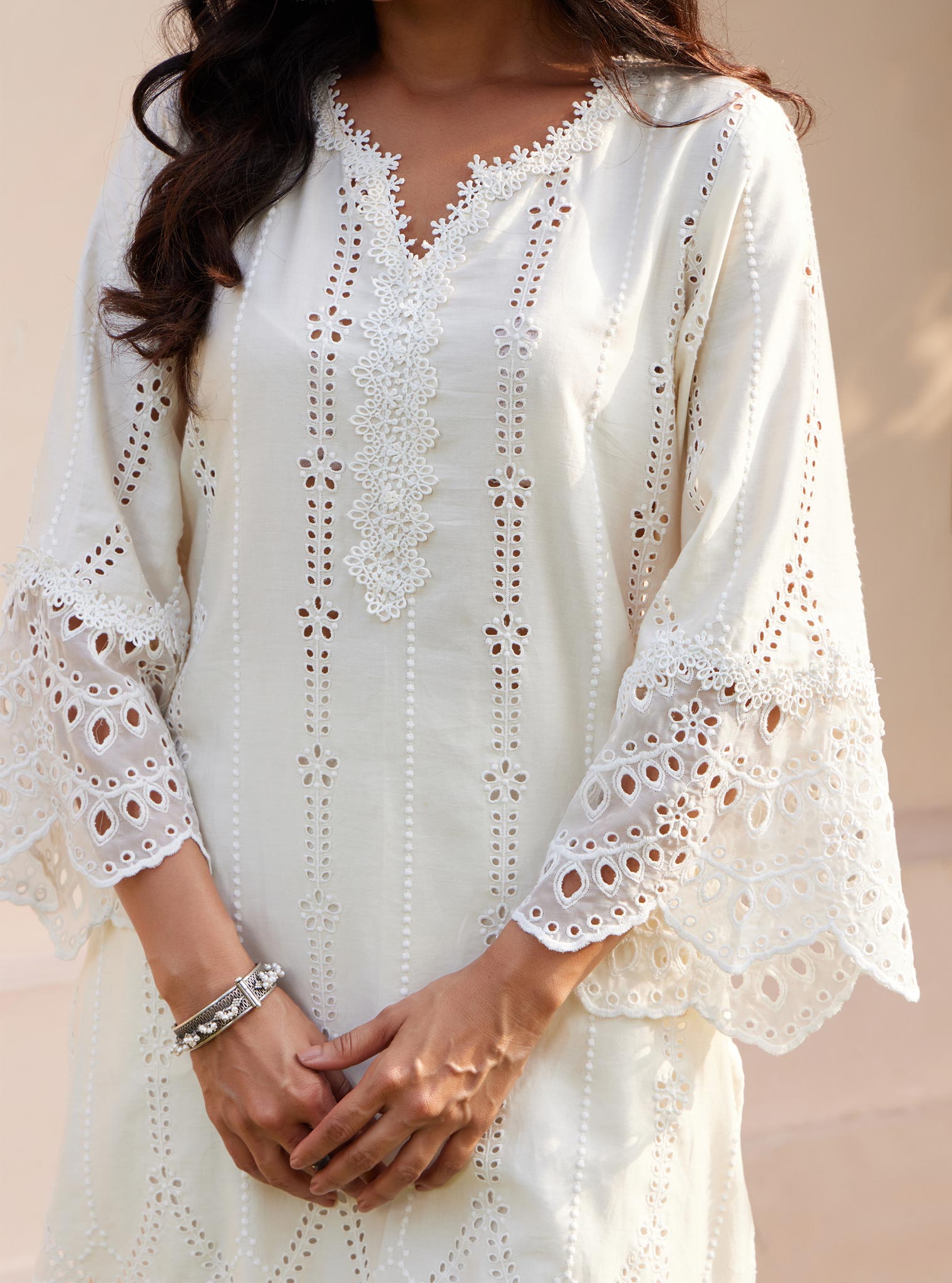 Mulmul Pima Vachi Off White Kurta