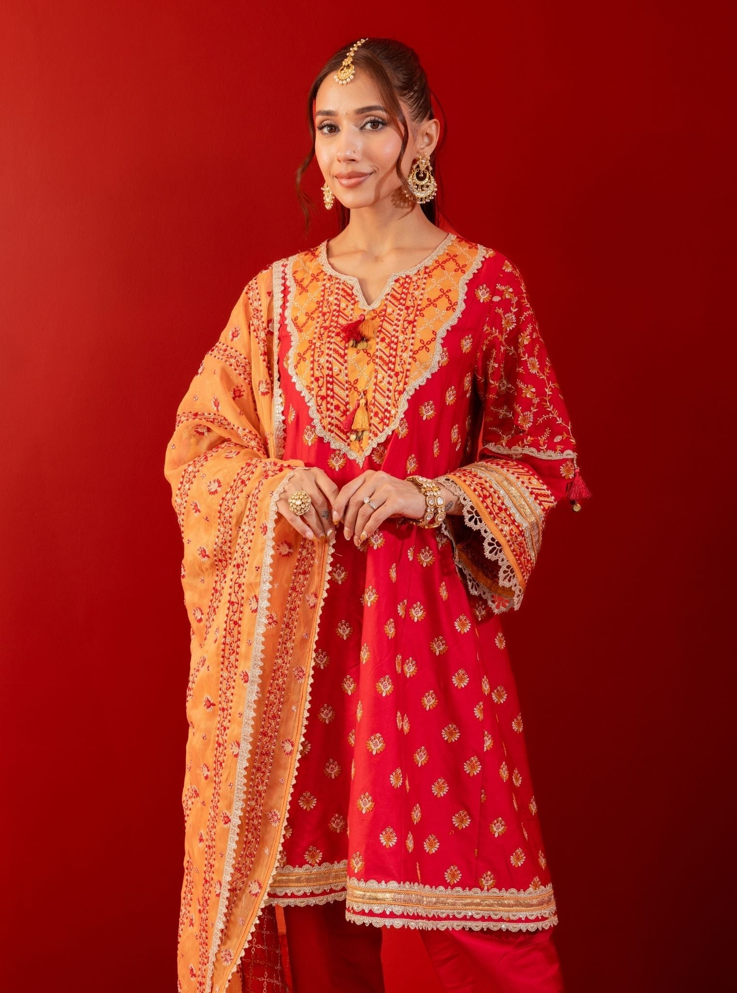 Mulmul Pima Satin Bandhan Red Kurta With Mulmul Pima Satin Bandhan Red Pant