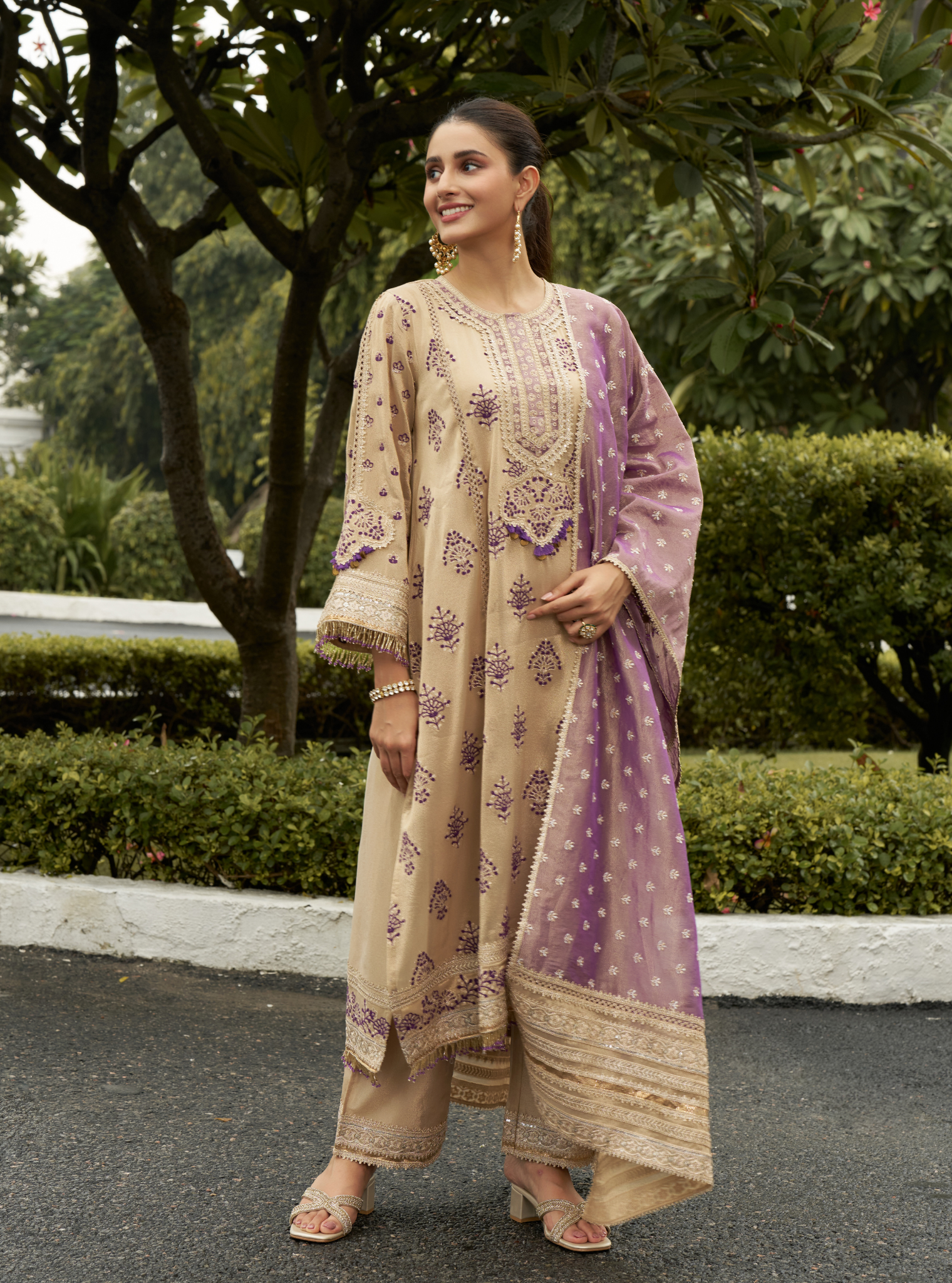 Mausami Pink Linen Satin Anarkali Kurta Set