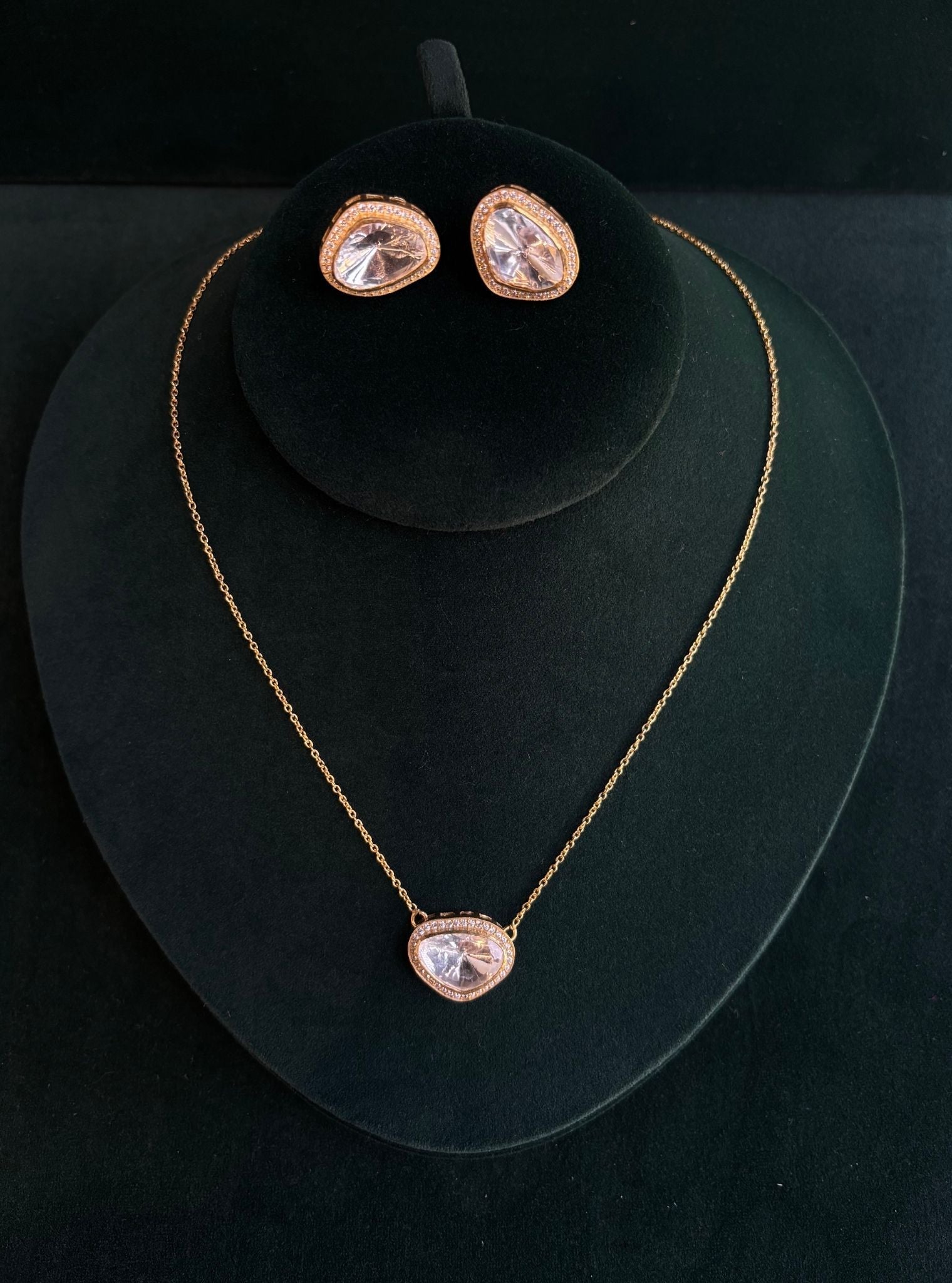 Pure Silver Kia Pendant Set