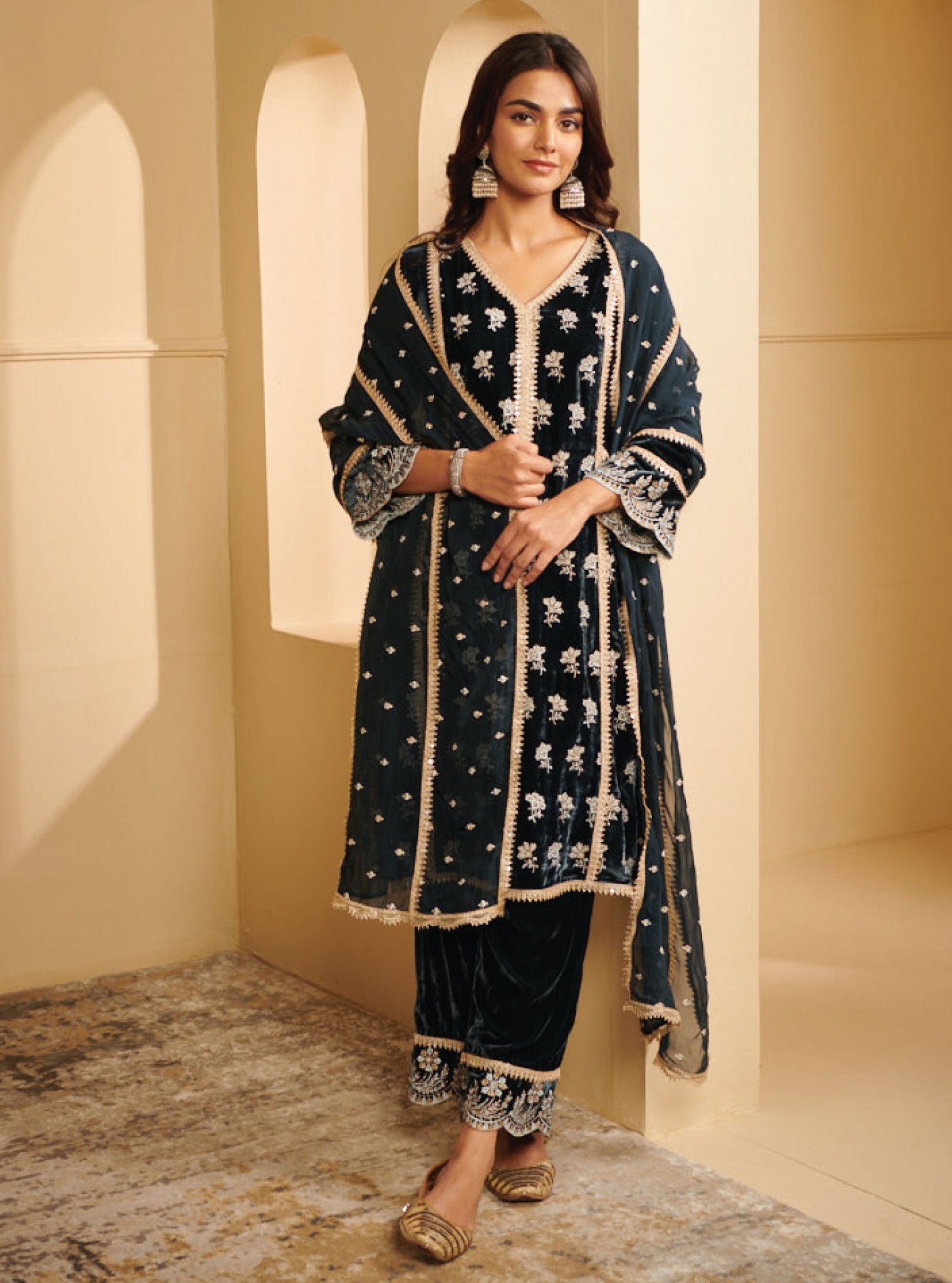 Naia Velvet Navy Kurta Set