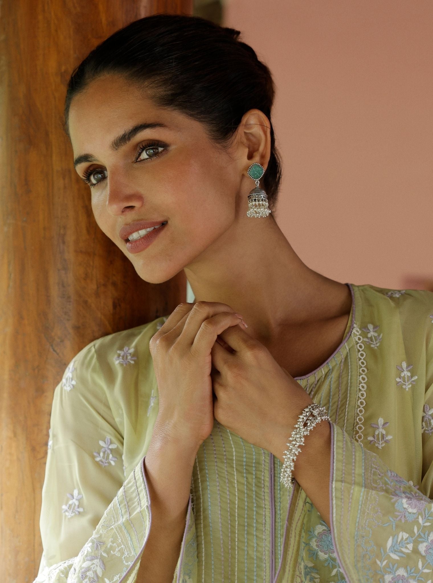 Vaira Jhumki