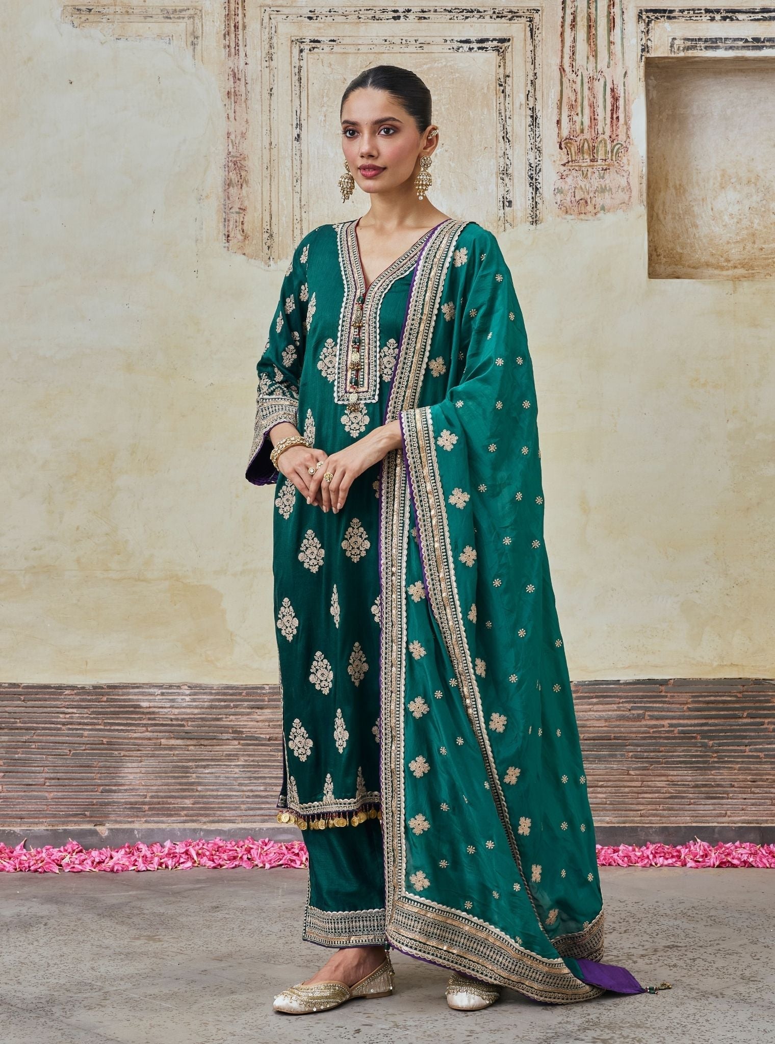 Bairi Bemberg Raw Silk Emerald Green Kurta Set