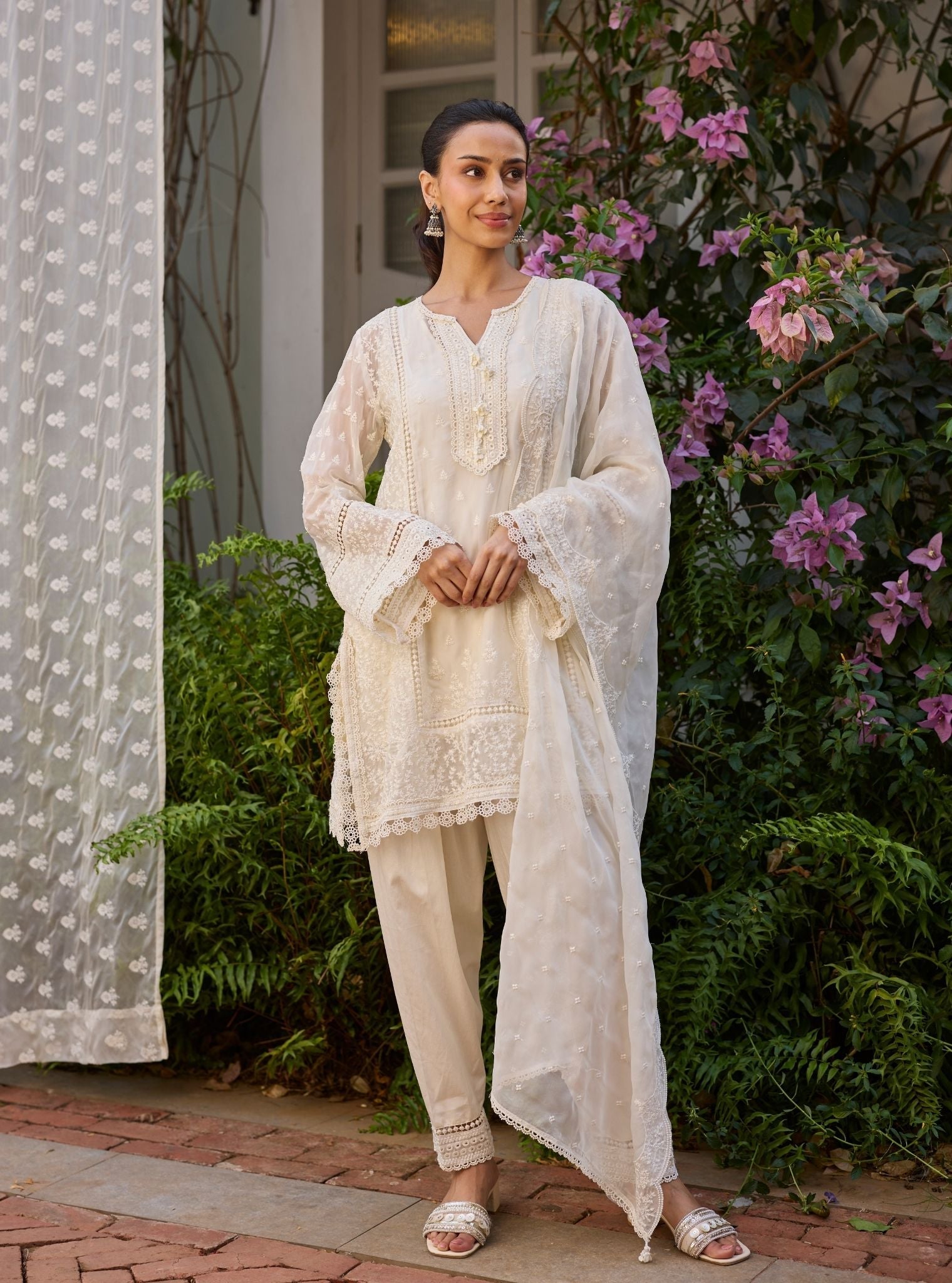 Meyo Organza White Kurta Set