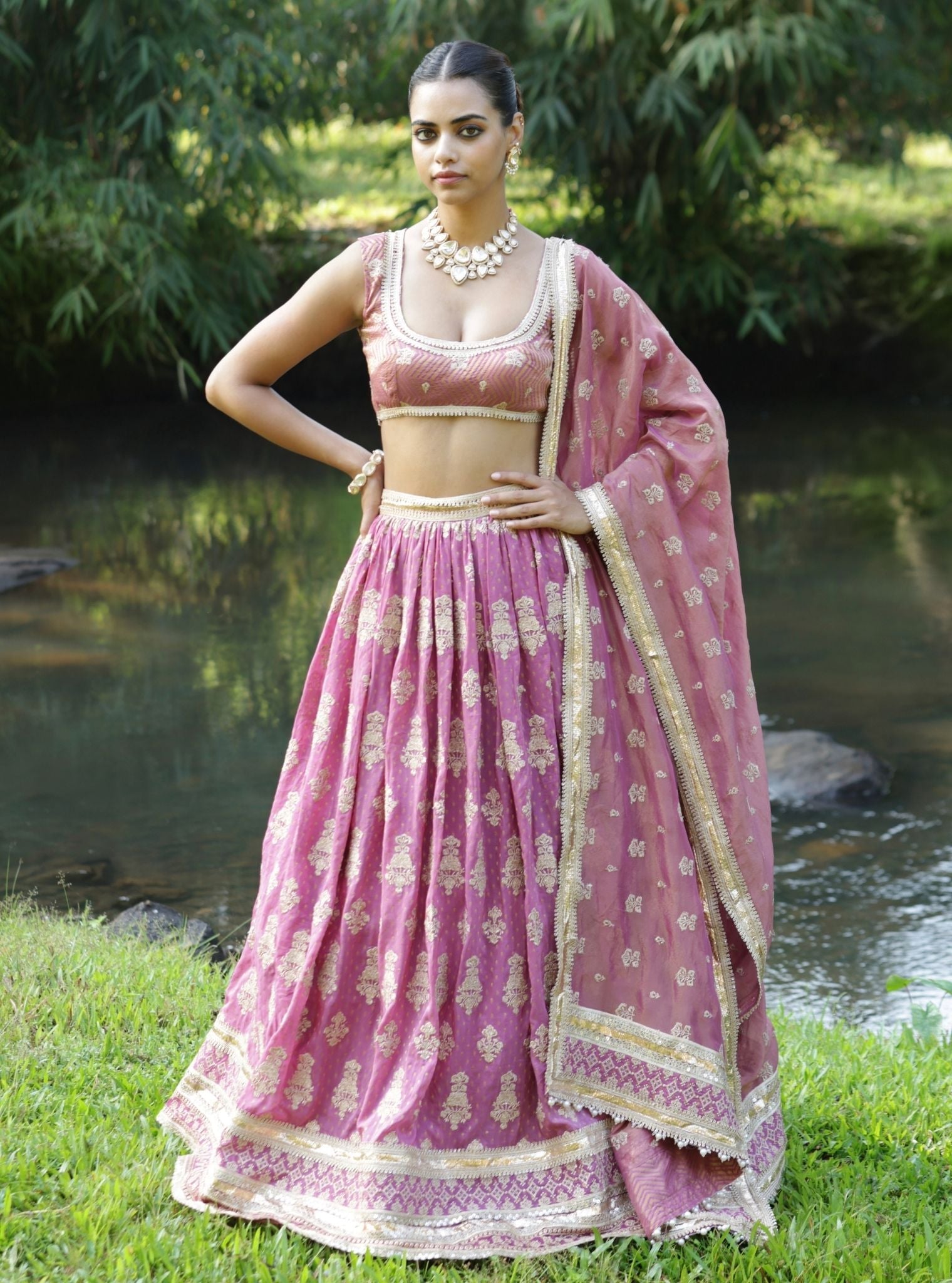 Mulmul Lurex Organza Rang Plum Dupatta
