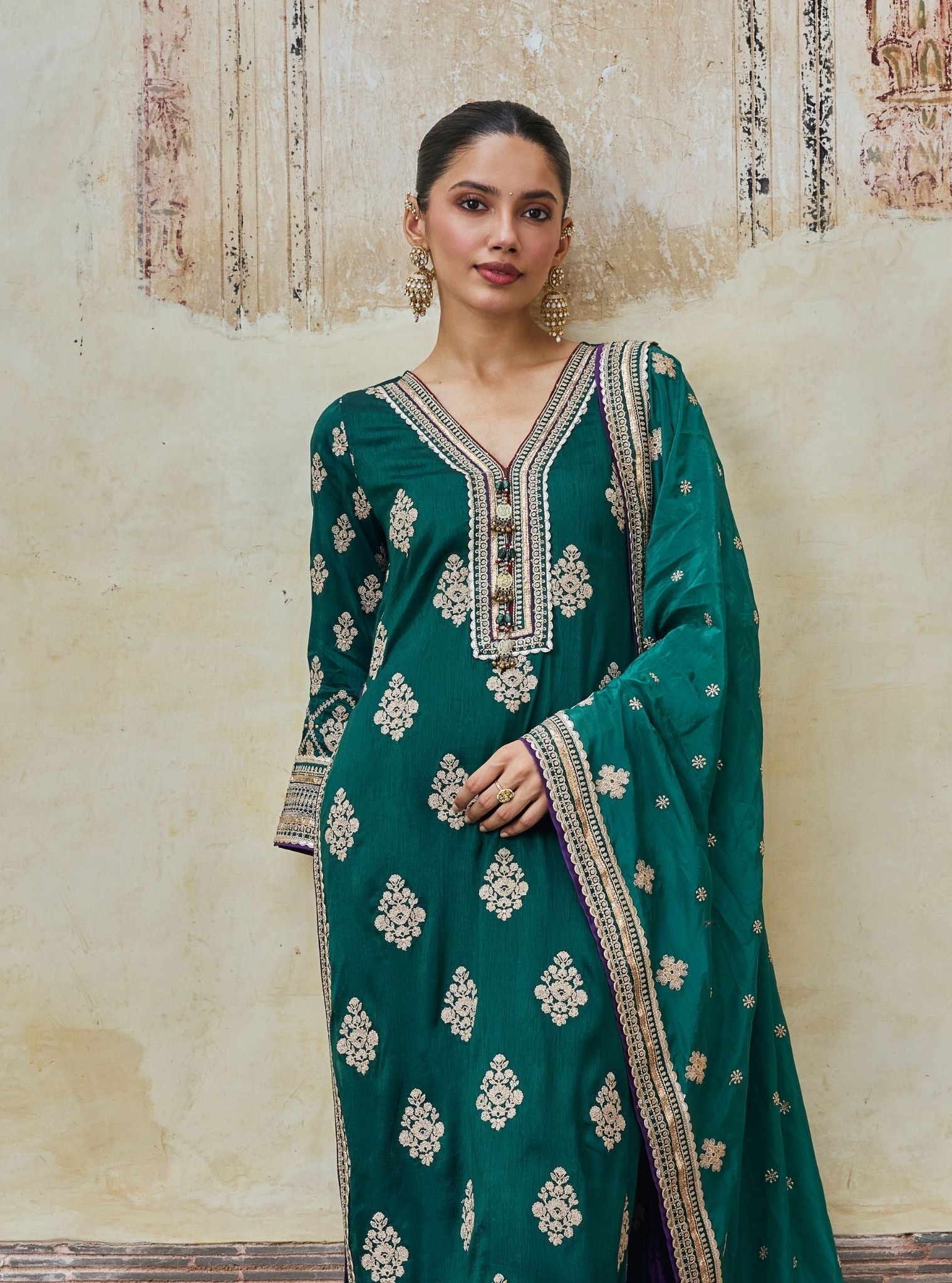Bairi Bemberg Raw Silk Emerald Green Kurta Set