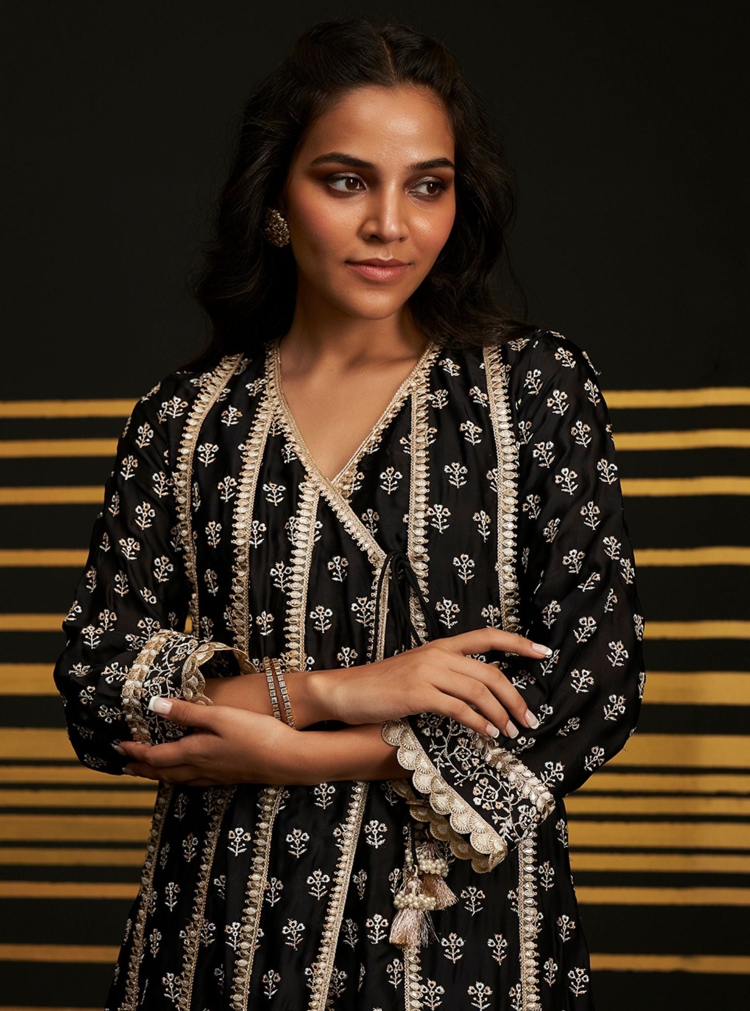 Mulmul Organza Patola Black Dupatta