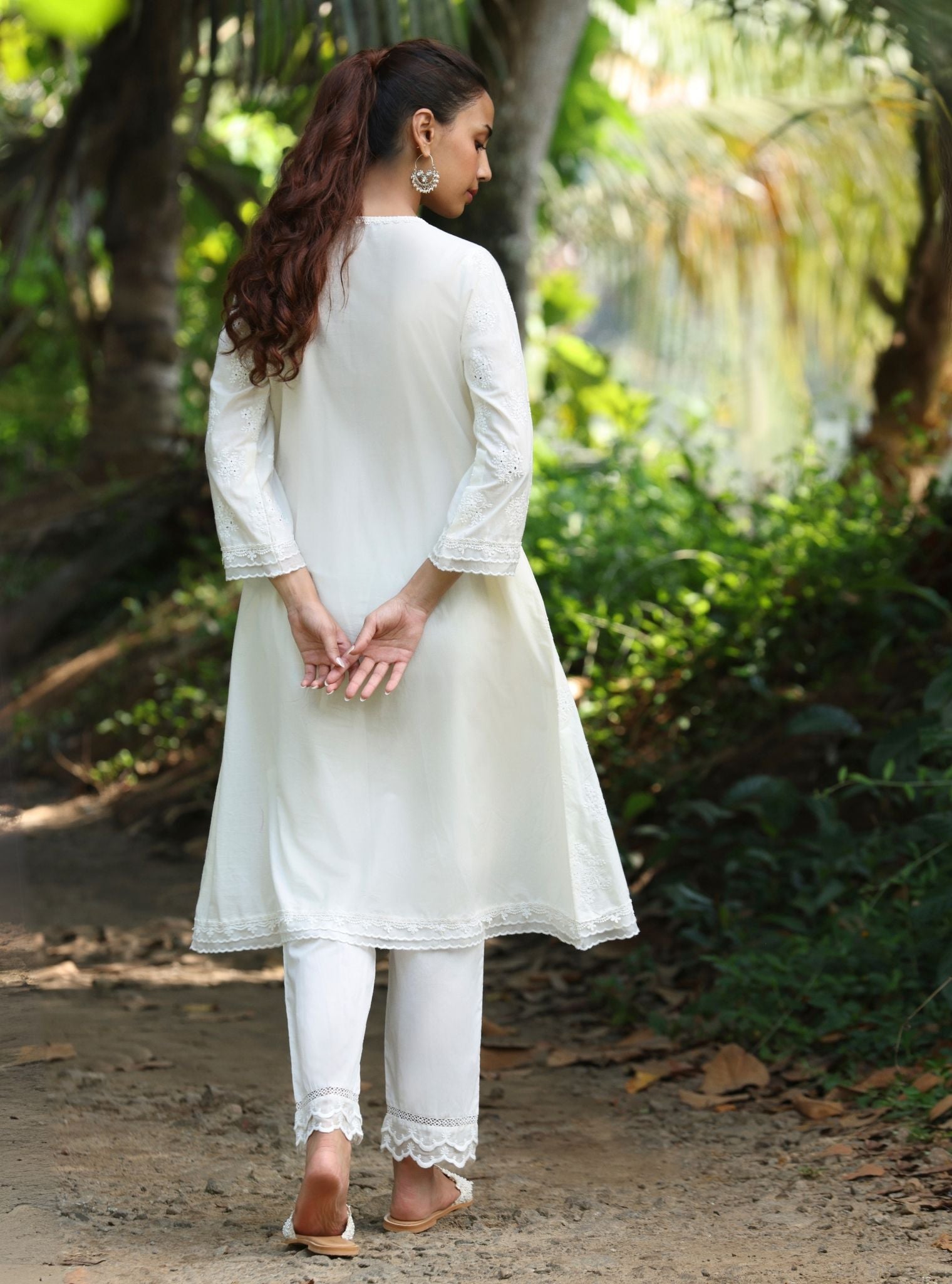 Mulmul Cotton Sira Stak White Kurta With Mulmul Cotton Yara White Pant