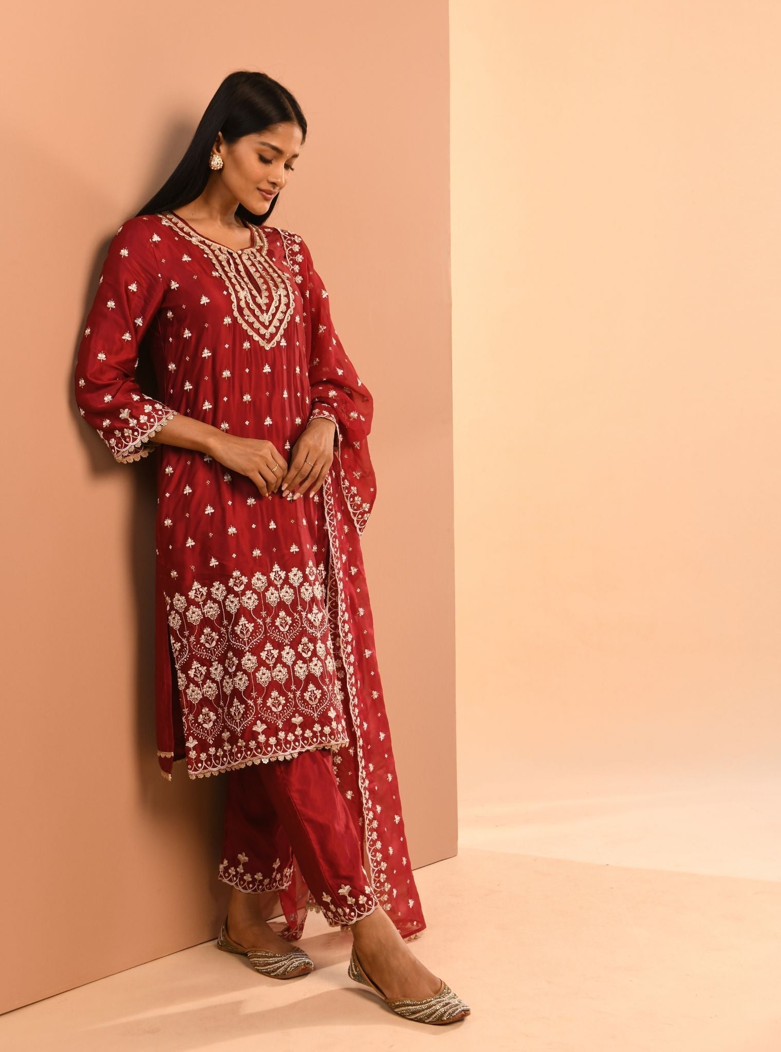 Mulmul Organza Aarya Wine Dupatta