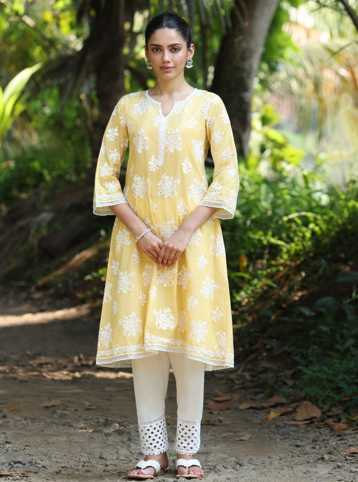 Mulmul Cotton Sira Yellow Kurta With Mulmul Cotton Yuna White Pant
