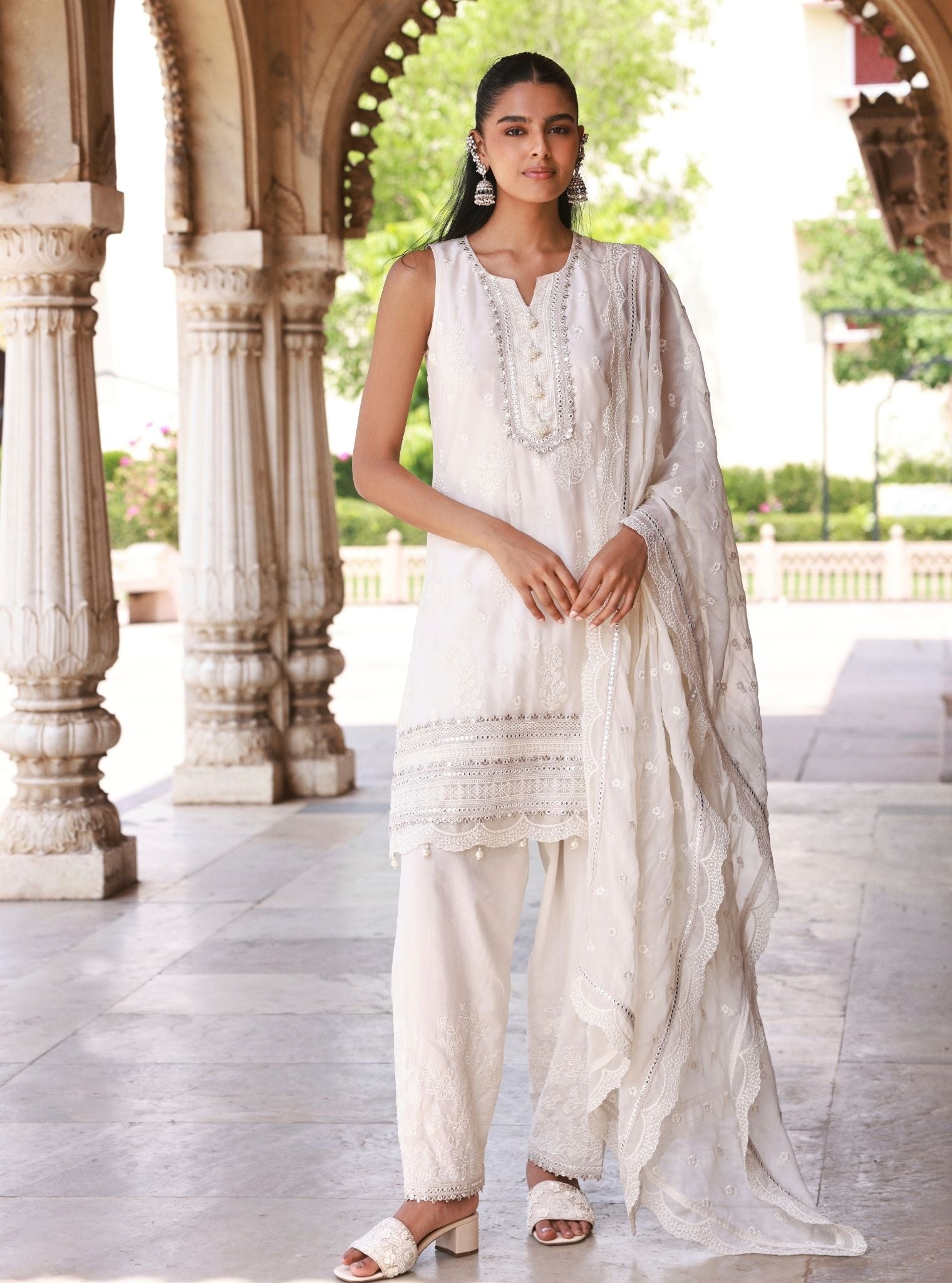 Mulmul Organza Taveli Off White Dupatta