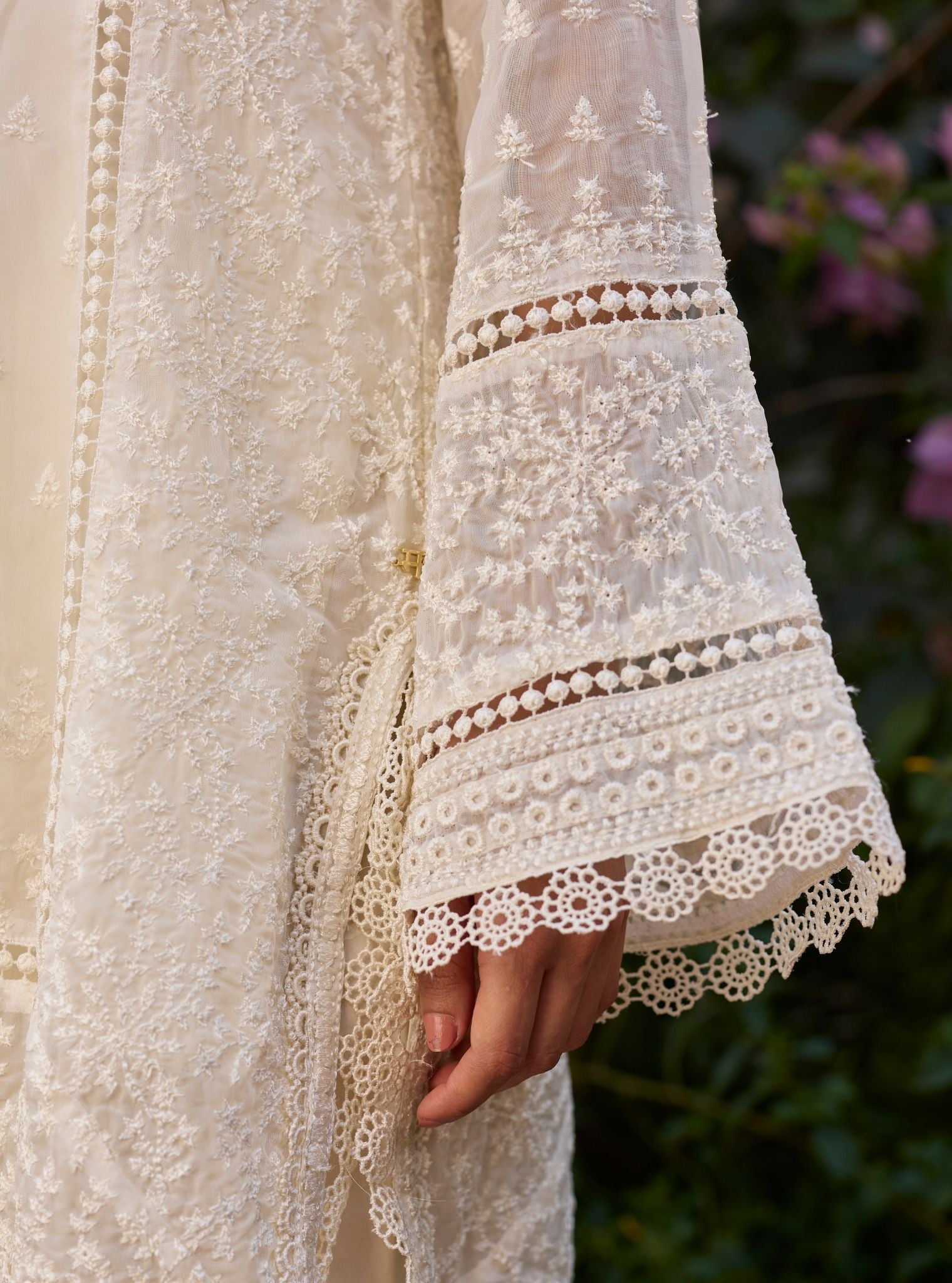 Meyo Organza White Kurta Set