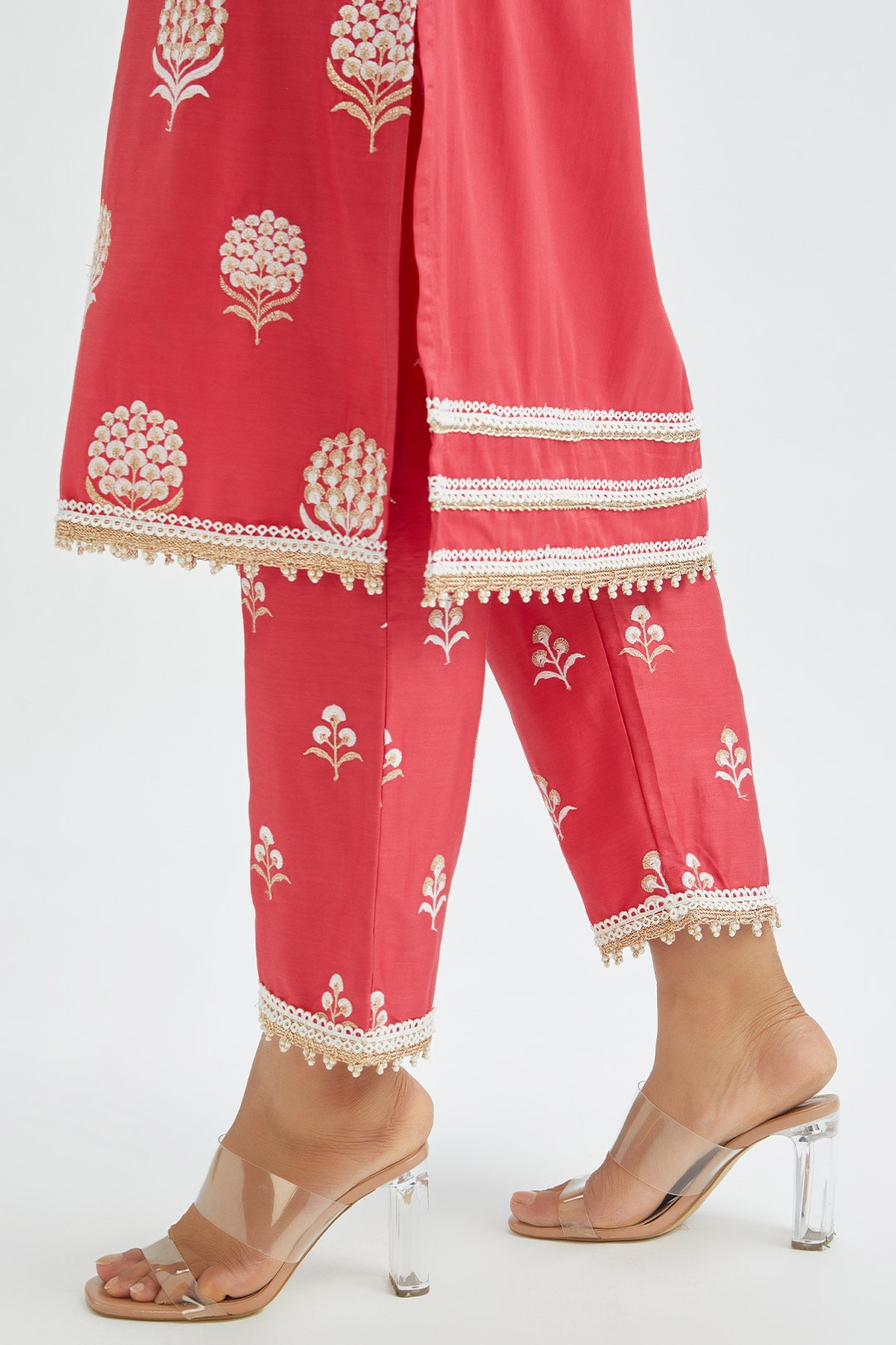 Amira Pant RED