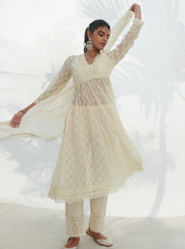 Mulmul Organza Anarkali Dori White Kurta