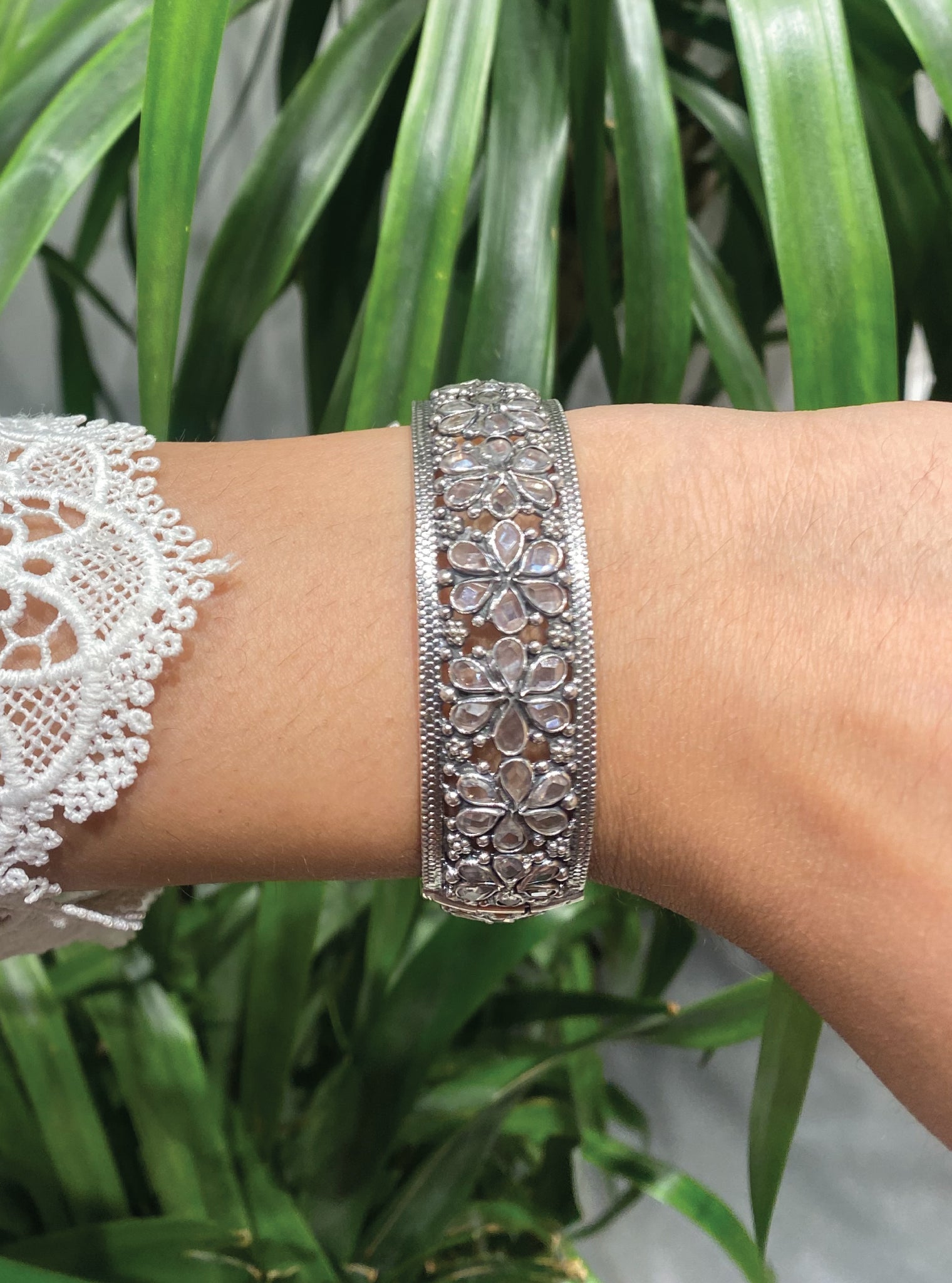 Pure Silver Nargis Kada