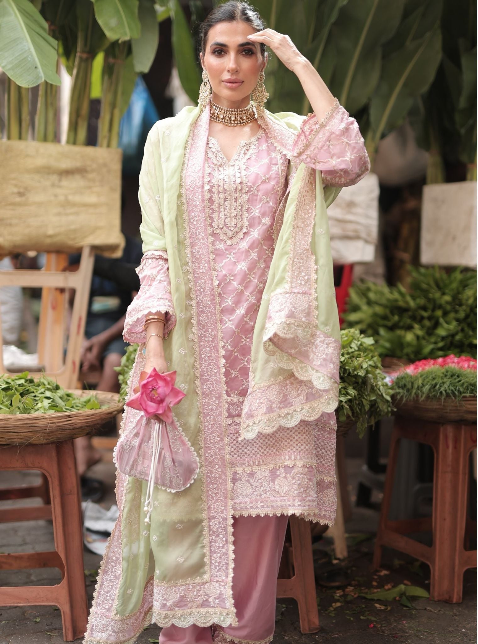 Mulmul Organza Suhana Onion Pink Kurta With Mulmul Suhana Onion Pink Pant