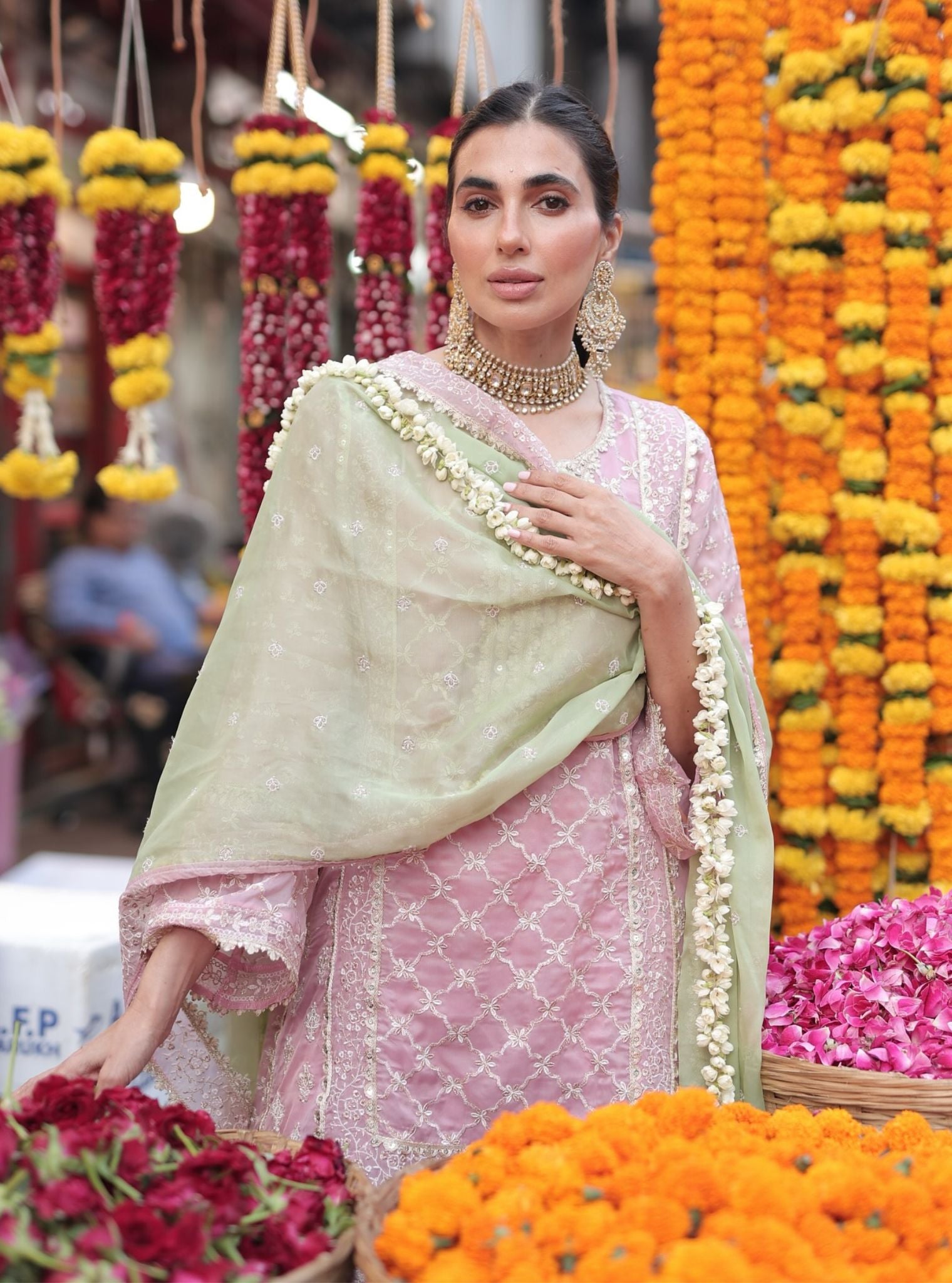 Mulmul Organza Suhana Onion Pink Kurta With Mulmul Suhana Onion Pink Pant