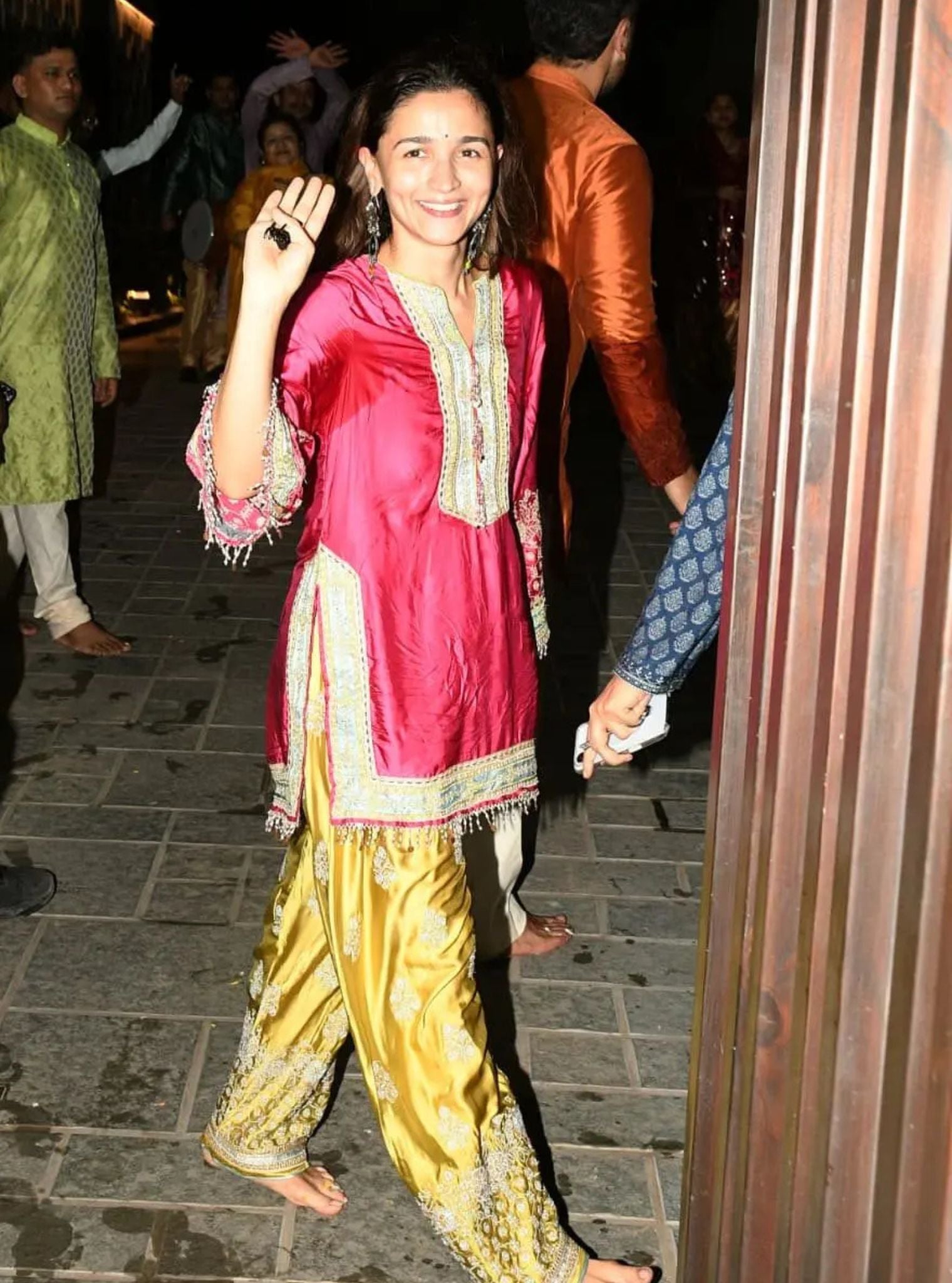 Shvi Cupro Satin Fuchsia Kurta With Farshi Salwar