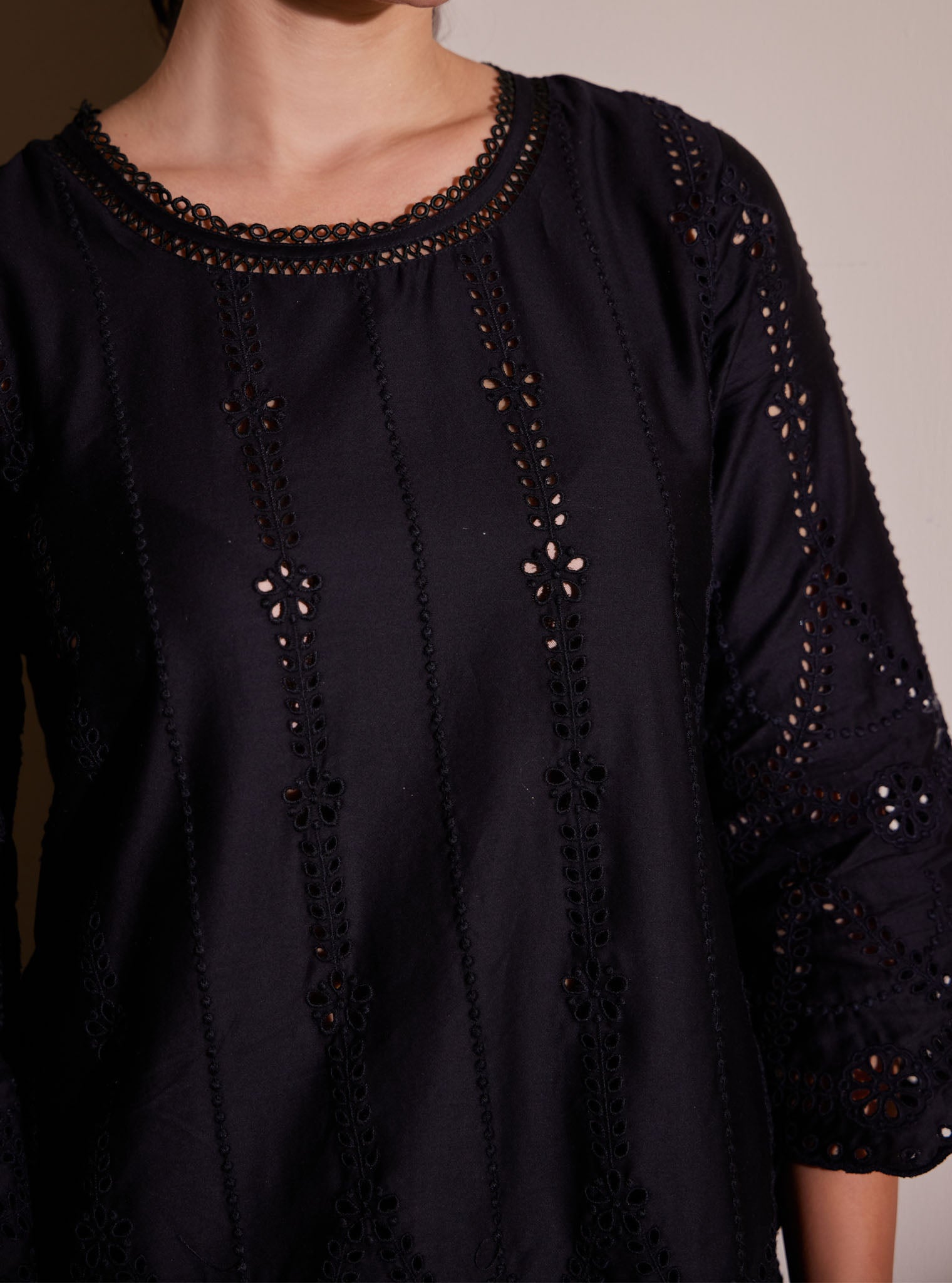 Athena Pima Black Top