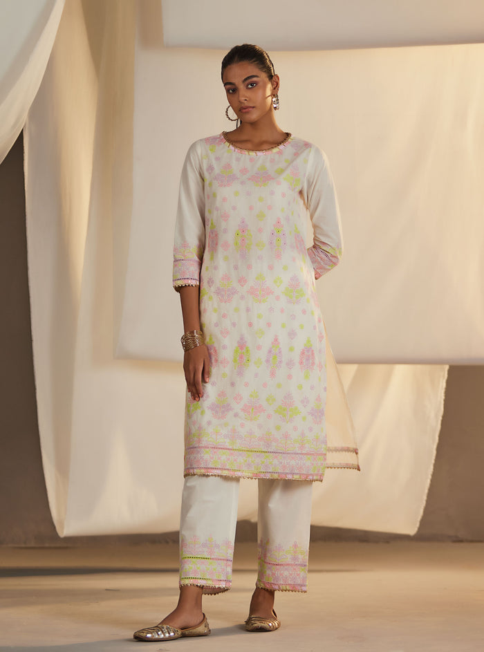 Mulmul Supima Cotton Zahava Off White Kurta