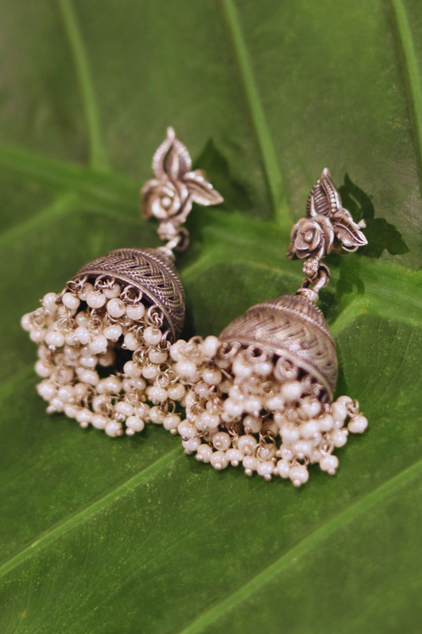 Dhaara earrings