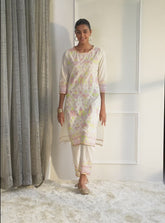 Mulmul Cotton Zahava Off White Kurta With Zahava Off White Pant